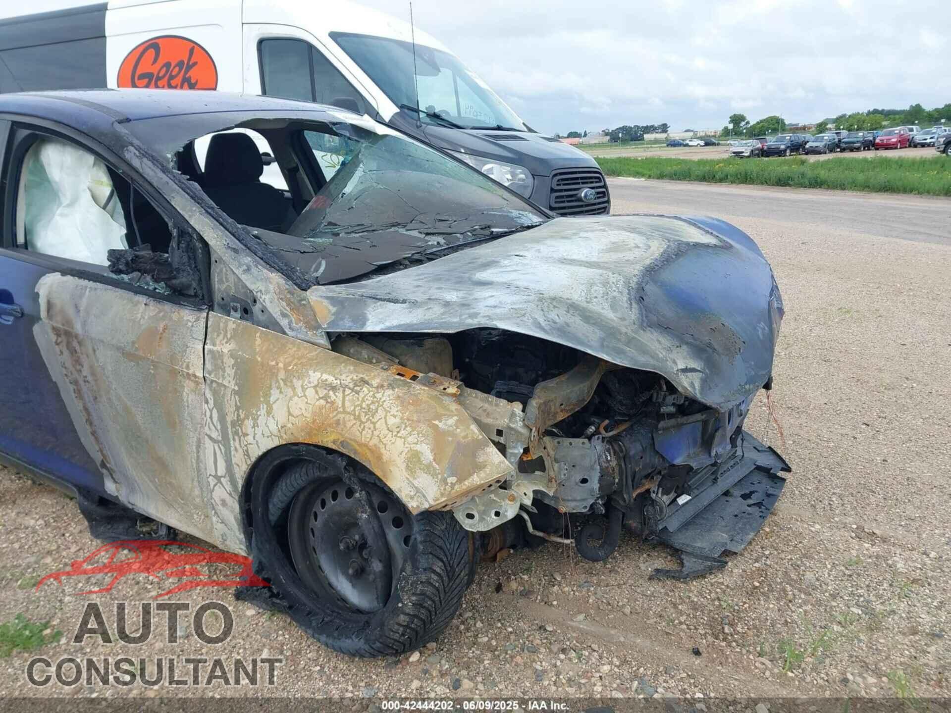 FORD FOCUS 2012 - 1FAHP3K28CL467402