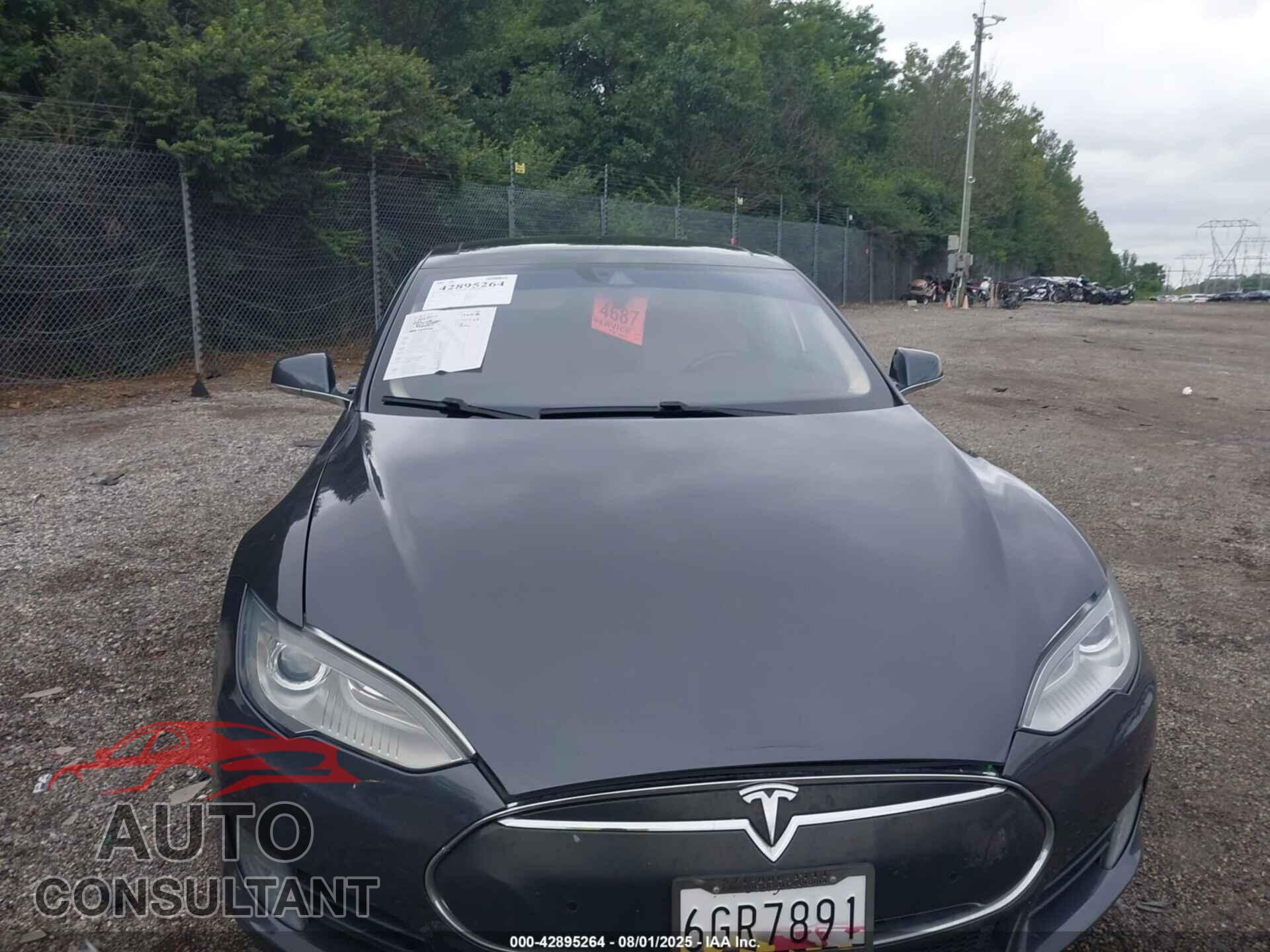 TESLA MODEL S 2015 - 5YJSA1H24FF089938