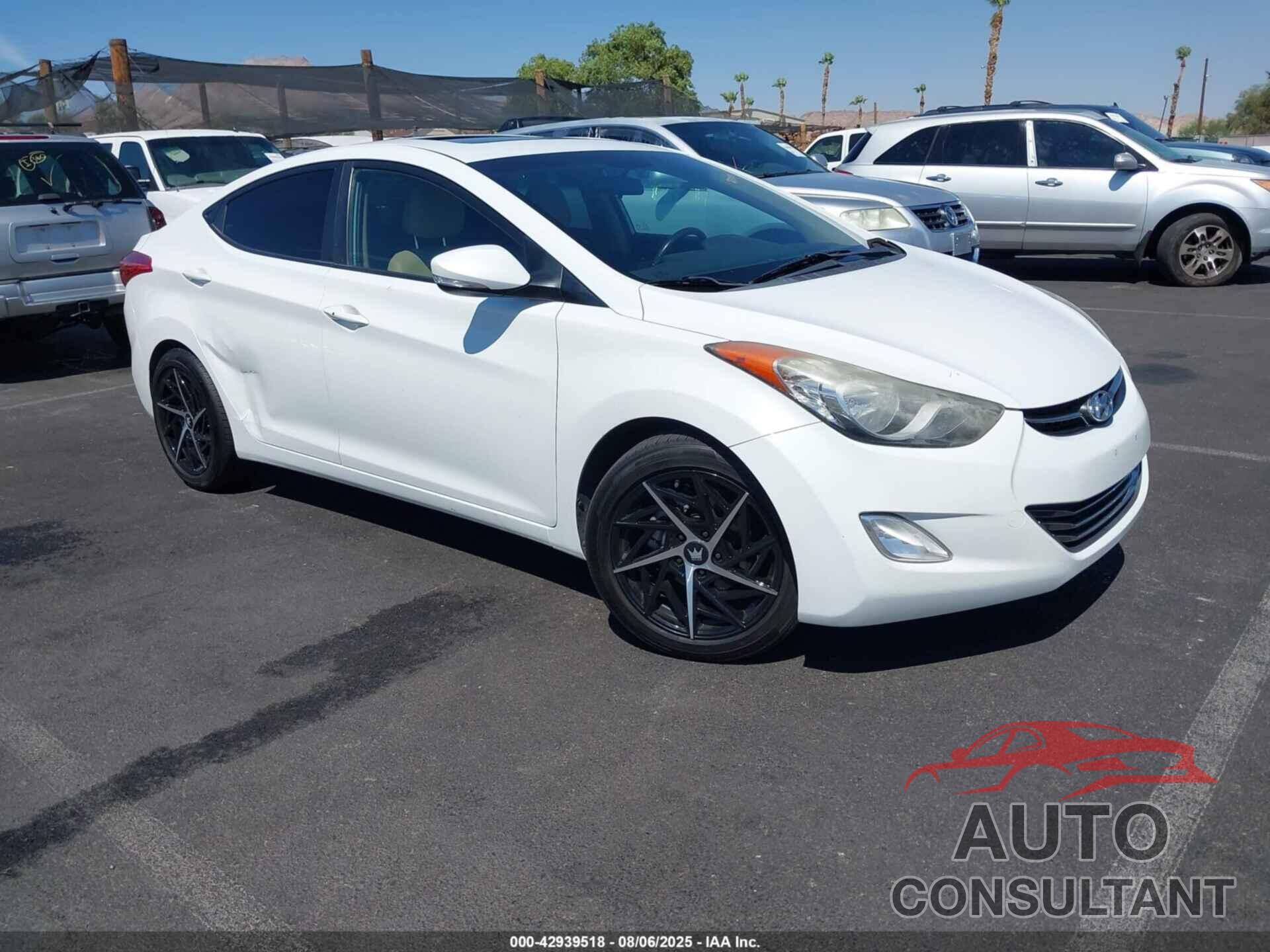 HYUNDAI ELANTRA 2011 - 5NPDH4AE8BH048332