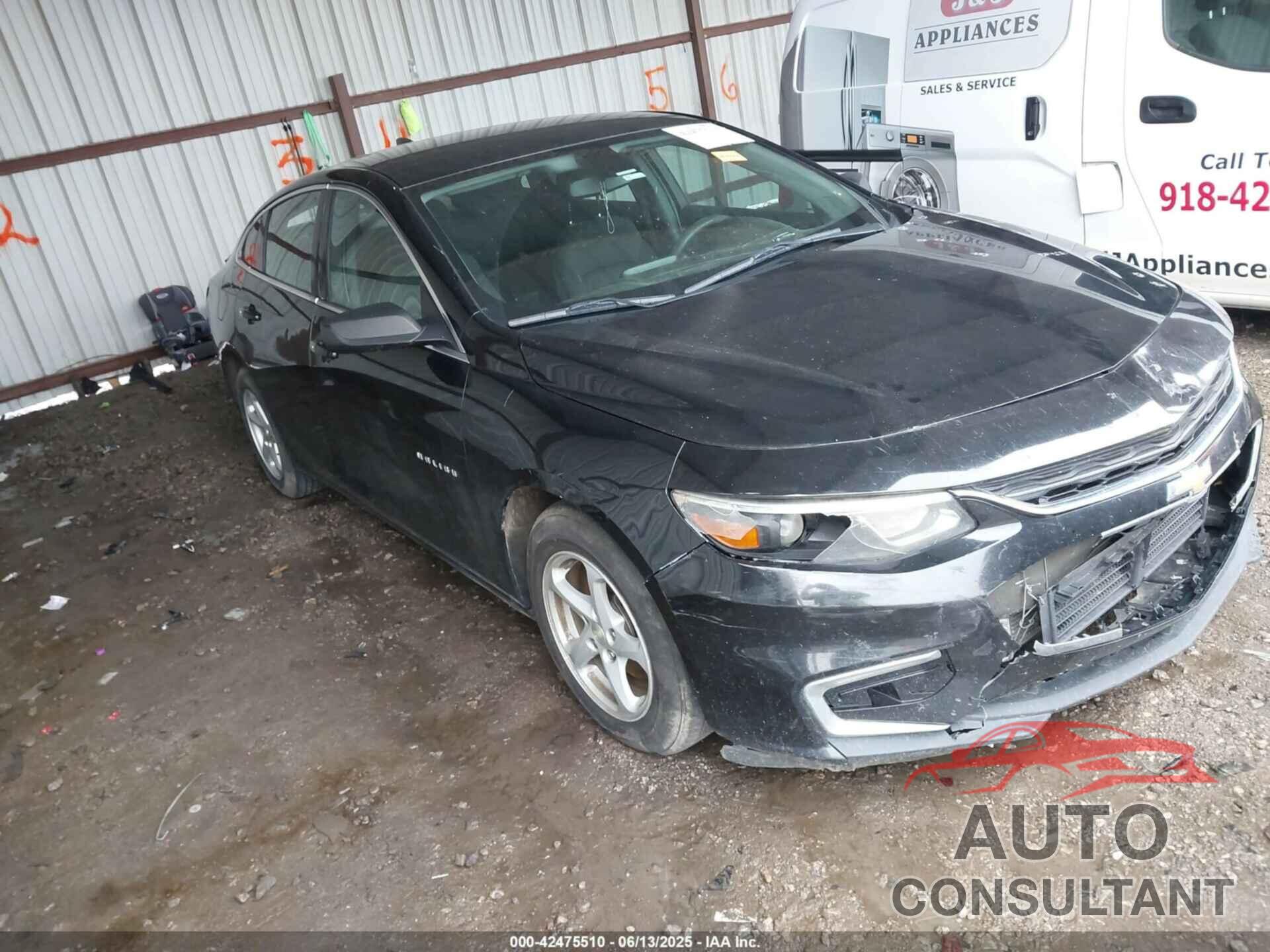 CHEVROLET MALIBU 2018 - 1G1ZB5ST8JF226607