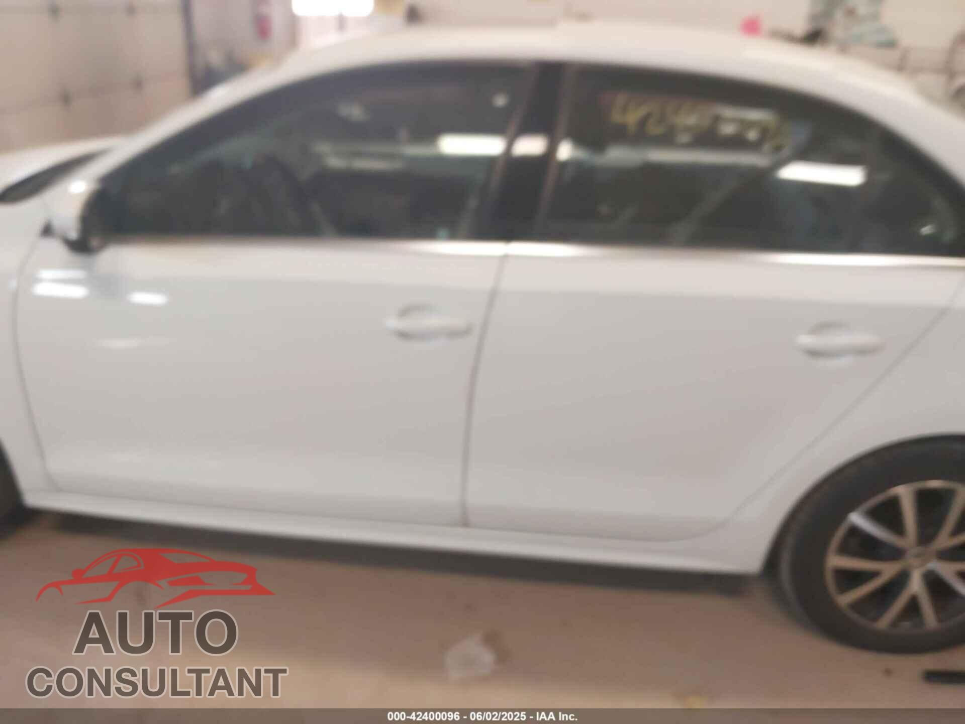 VOLKSWAGEN JETTA 2017 - 3VWDB7AJ5HM257527