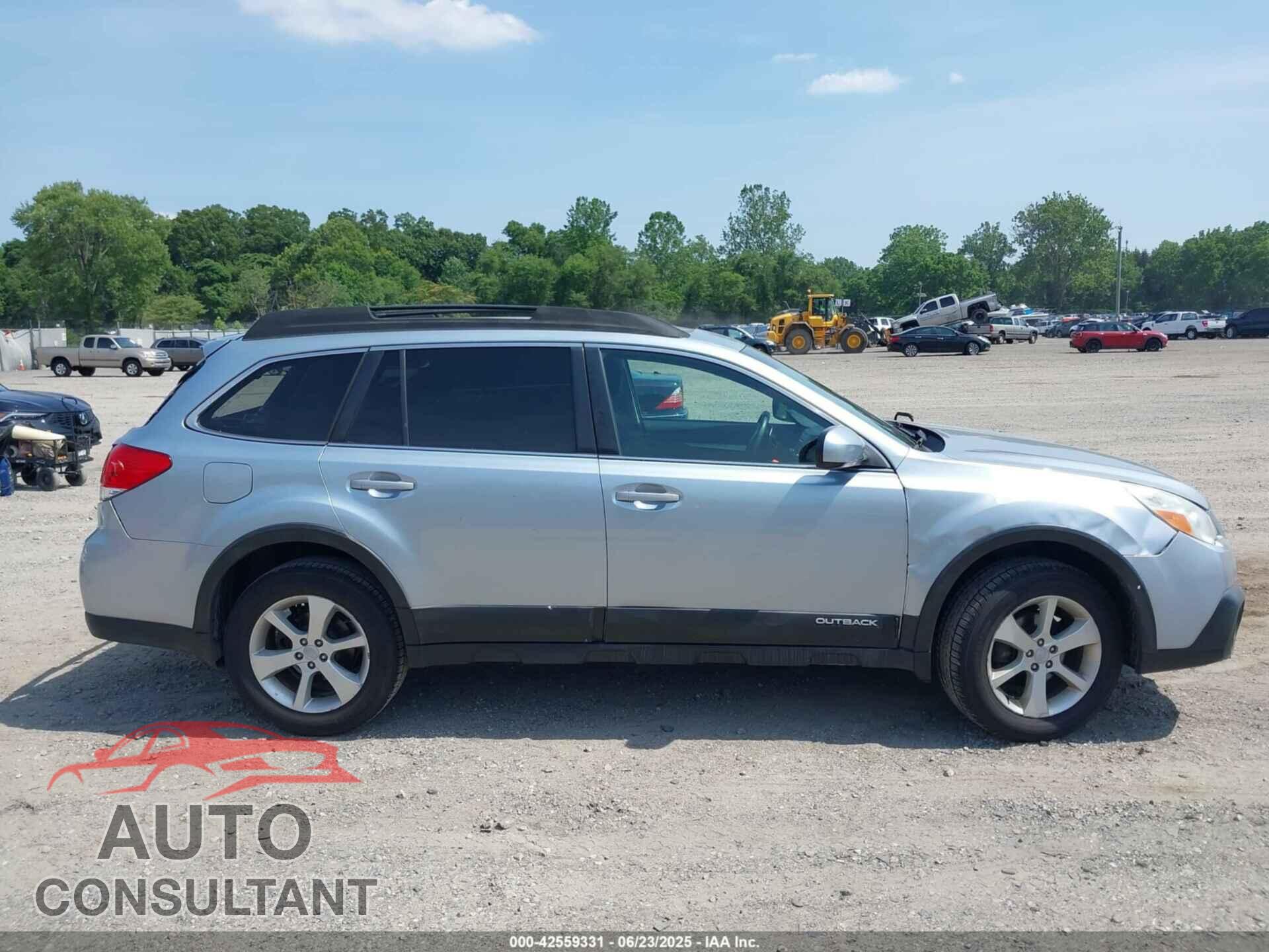 SUBARU OUTBACK 2014 - 4S4BRBDC4E3218524