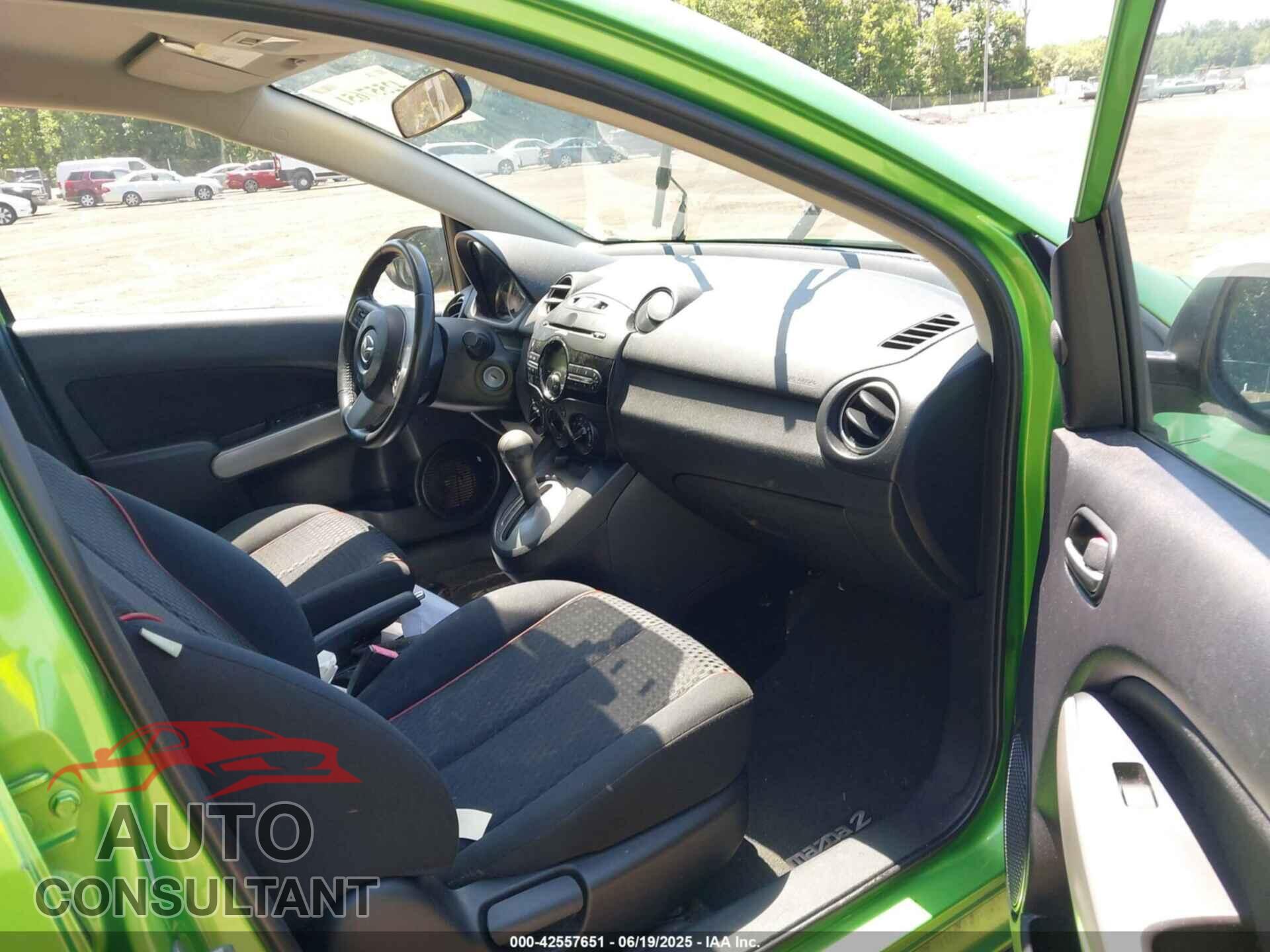 MAZDA MAZDA2 2011 - JM1DE1HY4B0112046