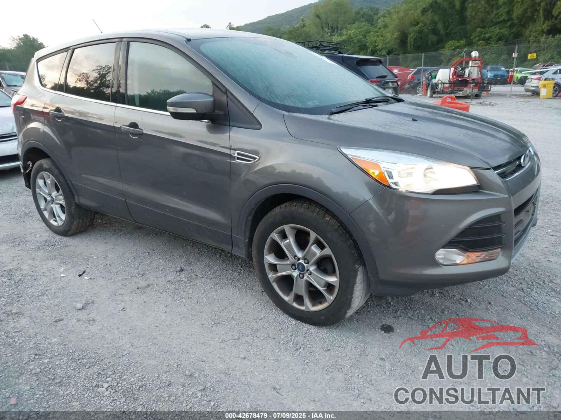 FORD ESCAPE 2013 - 1FMCU9H93DUD92992