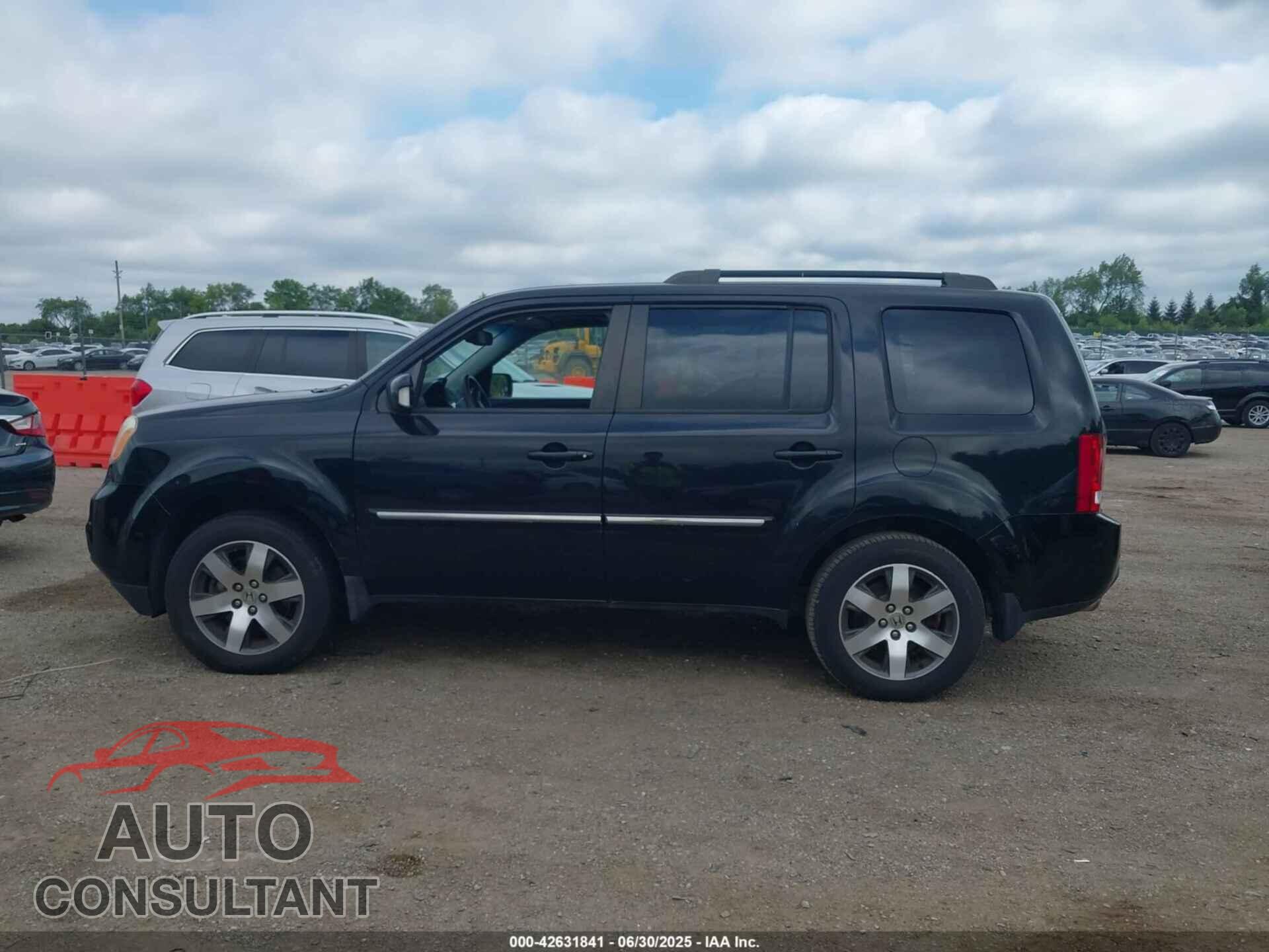 HONDA PILOT 2012 - 5FNYF4H93CB041367