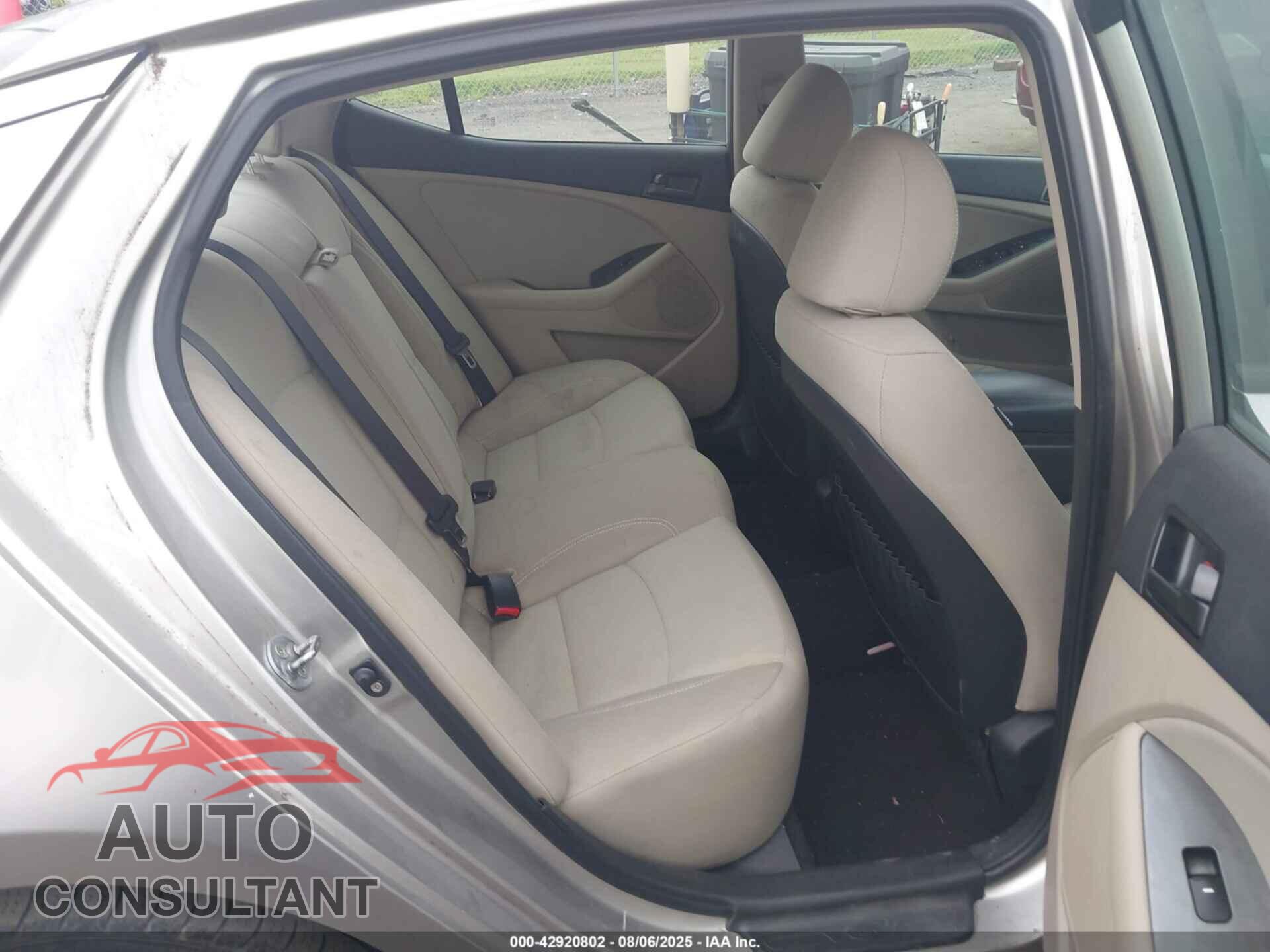 KIA OPTIMA 2012 - KNAGM4A79C5297022