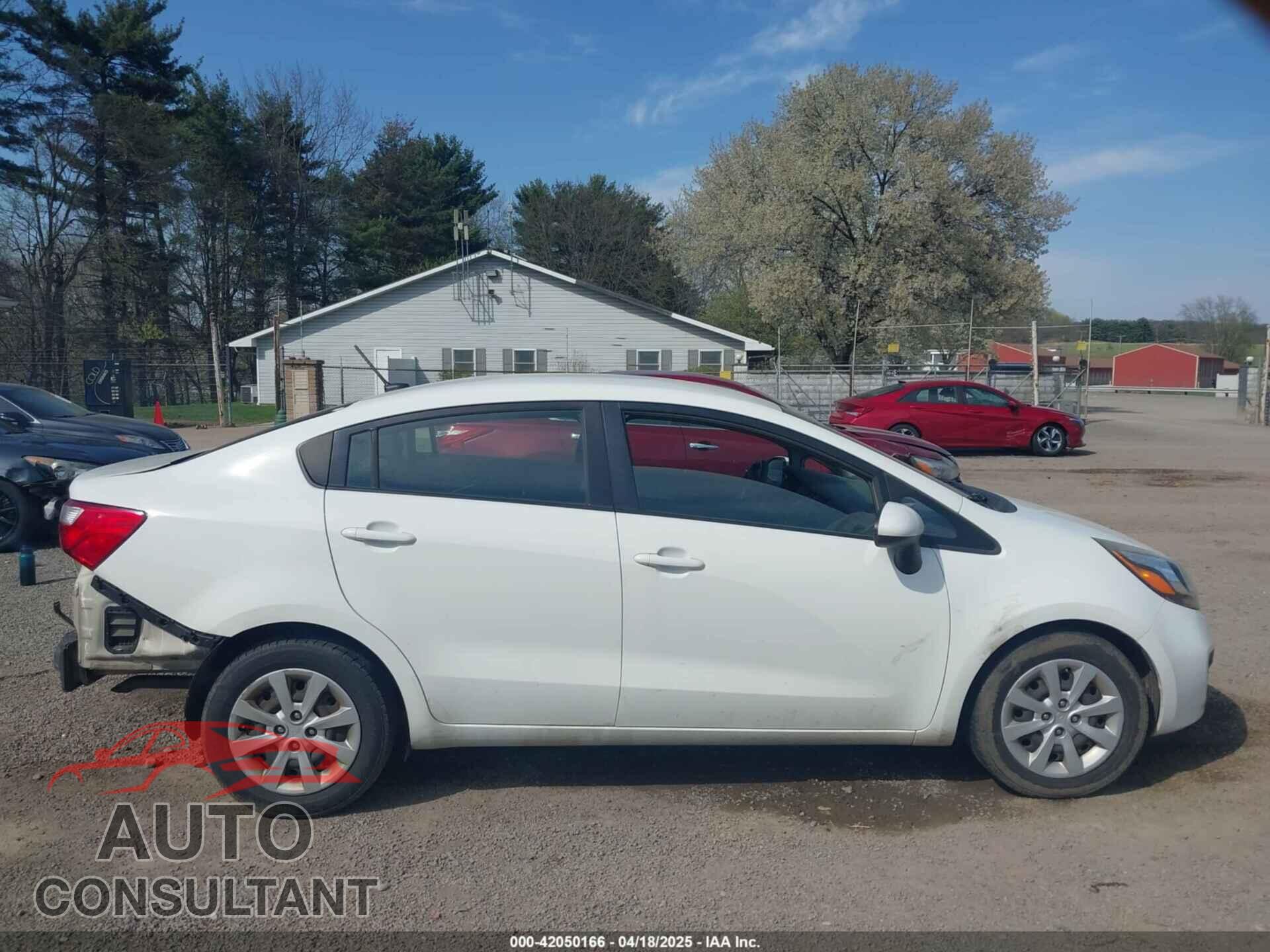 KIA RIO 2014 - KNADM4A37E6332282