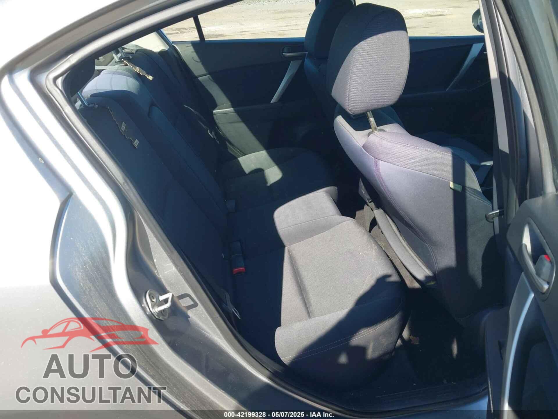 MAZDA MAZDA3 2010 - JM1BL1S63A1105361