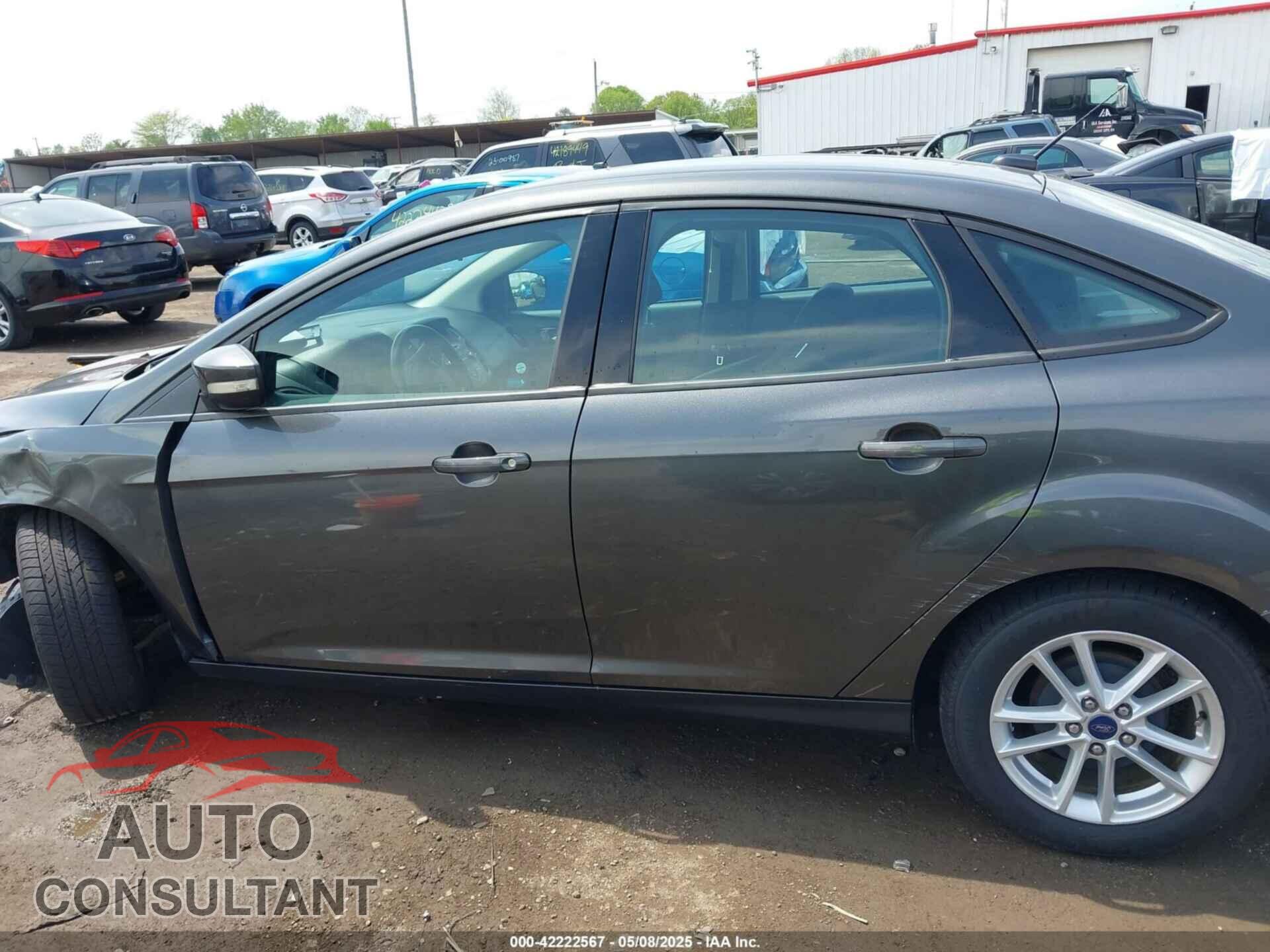 FORD FOCUS 2017 - 1FADP3F23HL203732