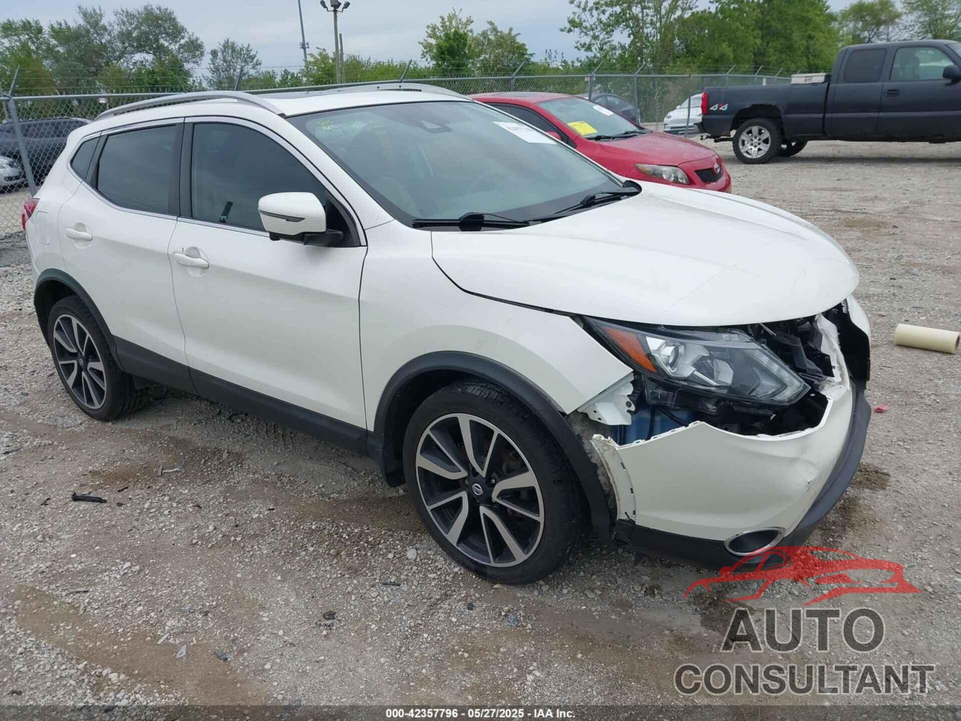 NISSAN ROGUE SPORT 2018 - JN1BJ1CR7JW203703