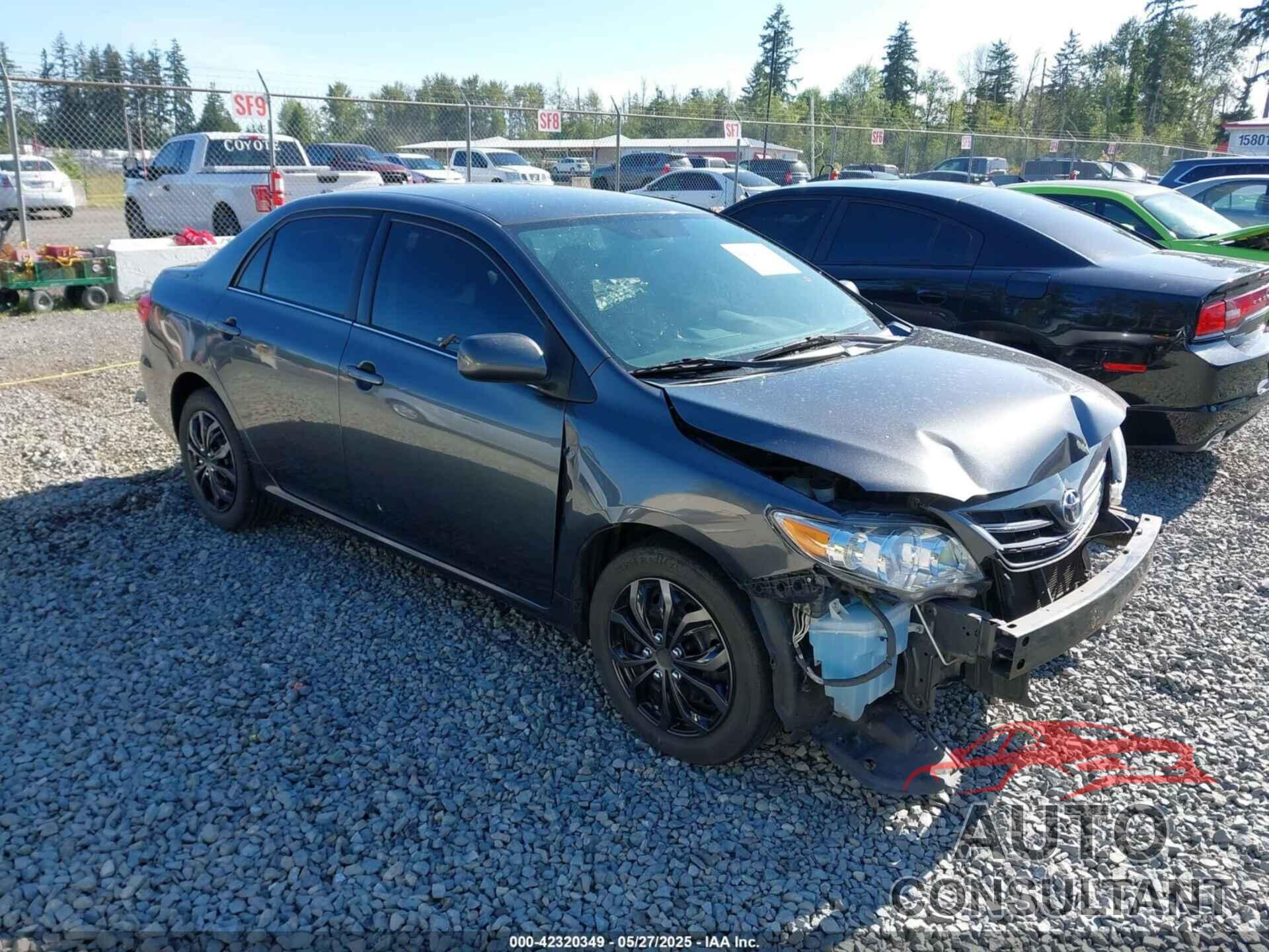 TOYOTA COROLLA 2013 - 2T1BU4EE1DC923396