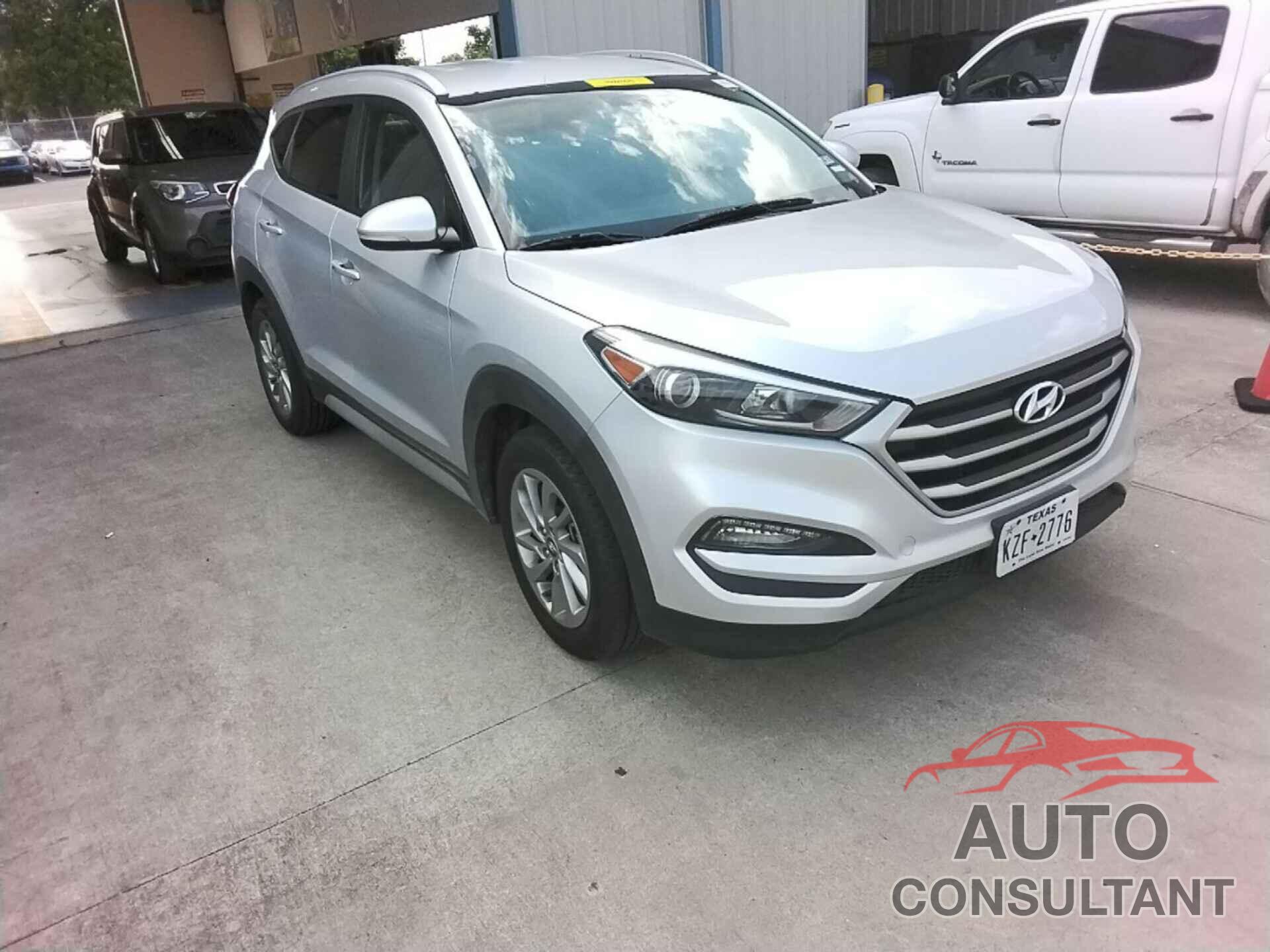 HYUNDAI TUCSON 2018 - KM8J33A43JU614254