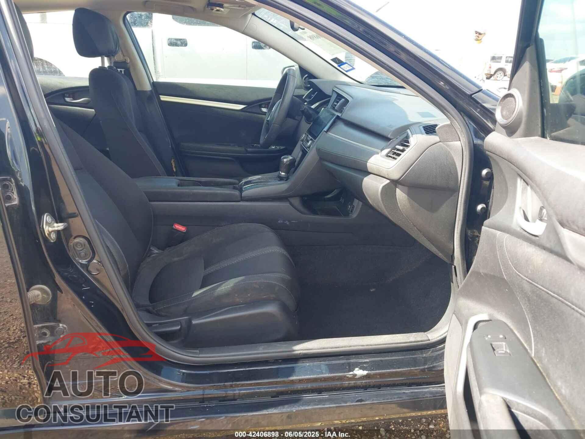 HONDA CIVIC 2017 - 19XFC2F78HE027824