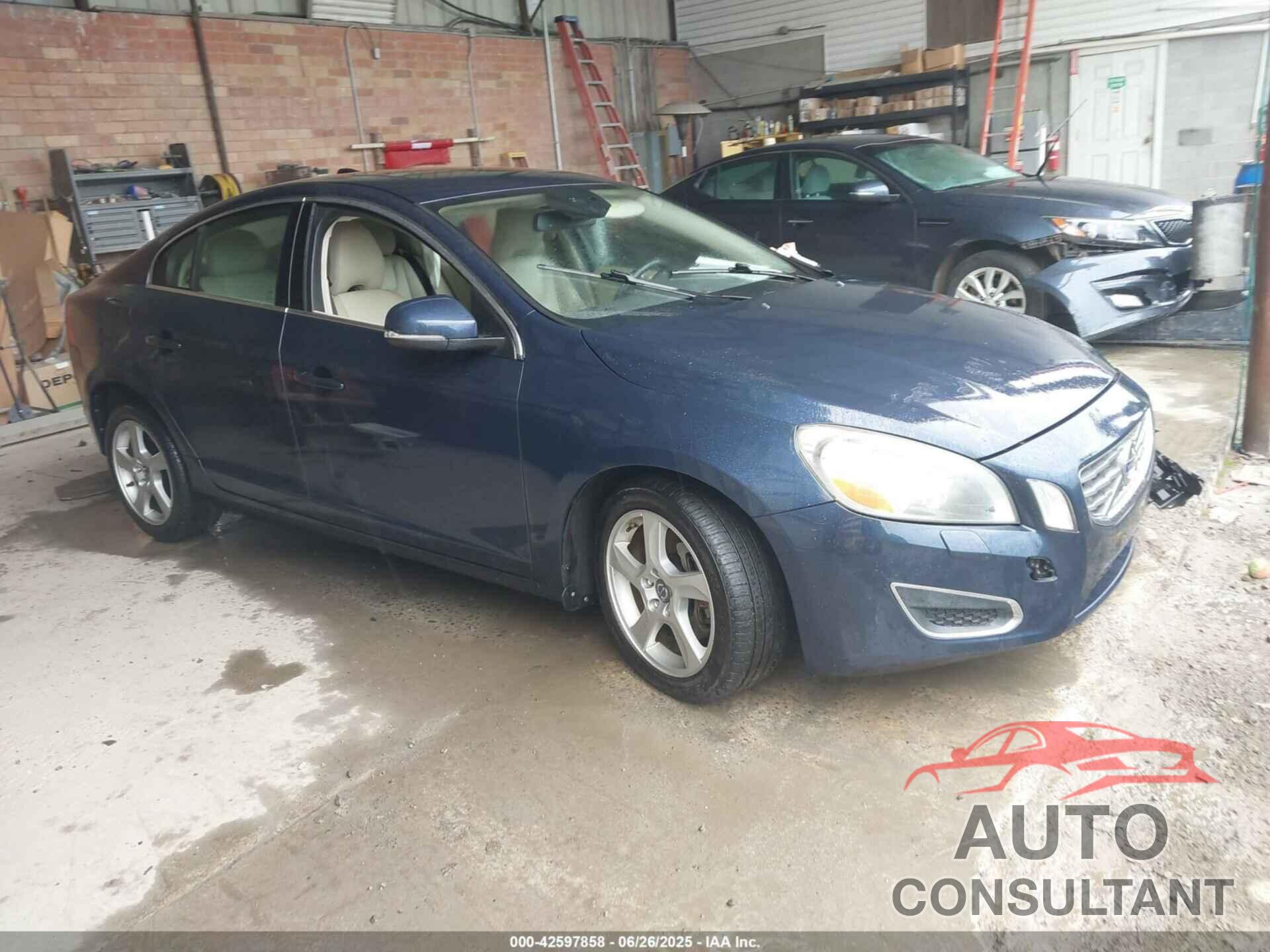 VOLVO S60 2013 - YN1612FS6D1223536