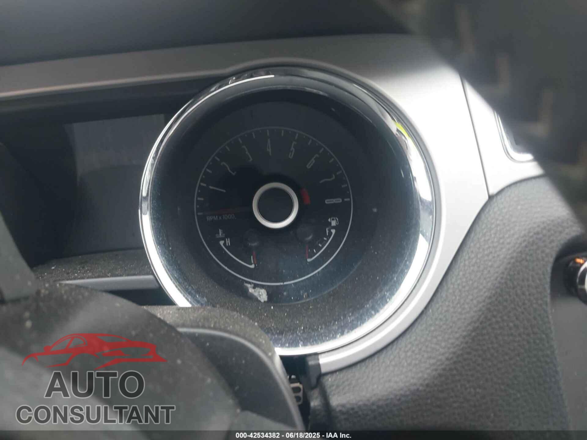 FORD MUSTANG 2014 - 1ZVBP8EM8E5324321