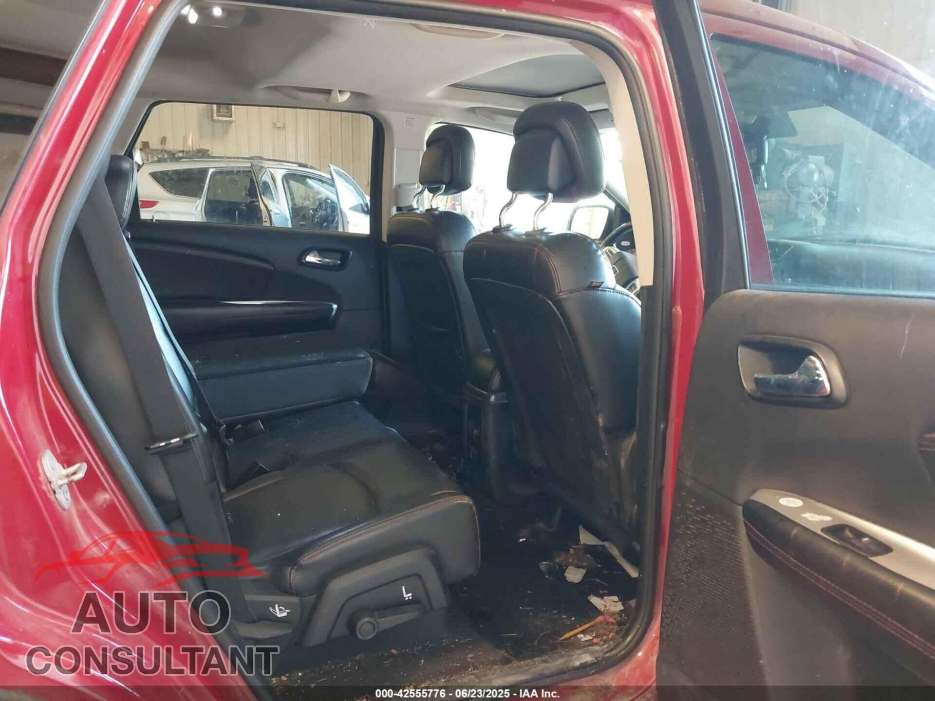 DODGE JOURNEY 2015 - 3C4PDDEG1FT527010
