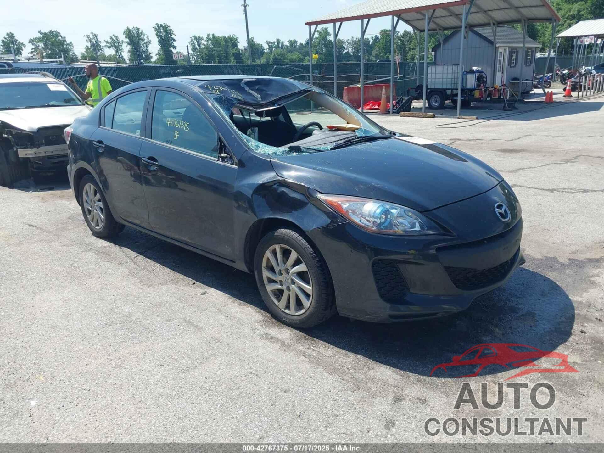 MAZDA MAZDA3 2012 - JM1BL1V88C1695119