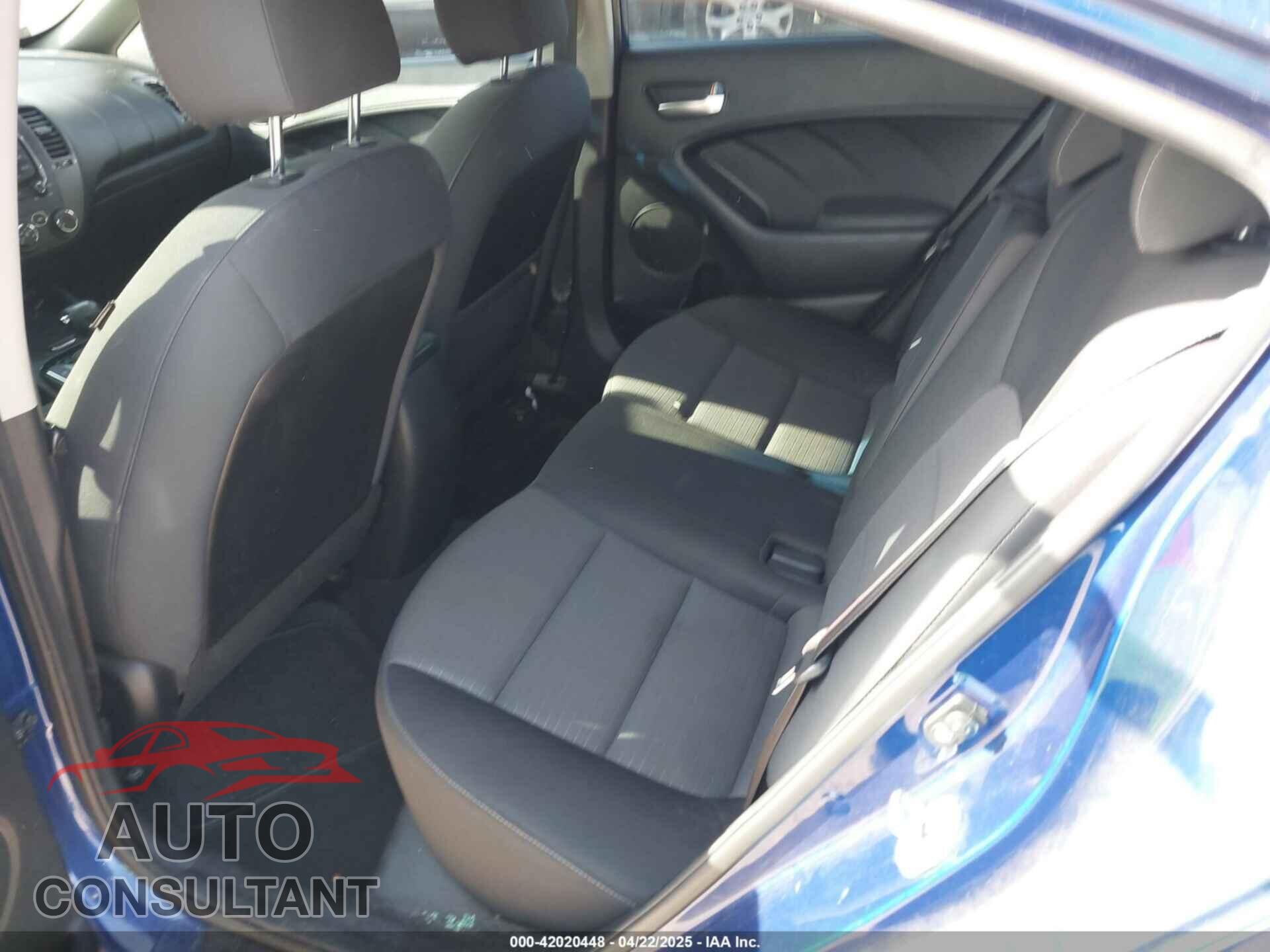 KIA FORTE 2017 - 3KPFL4A72HE015672