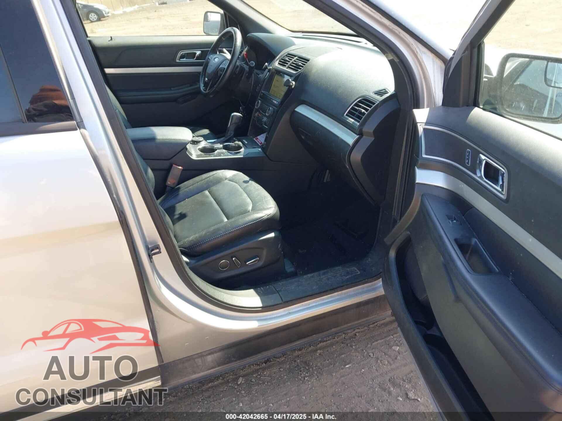 FORD EXPLORER 2017 - 1FM5K8D85HGC53358