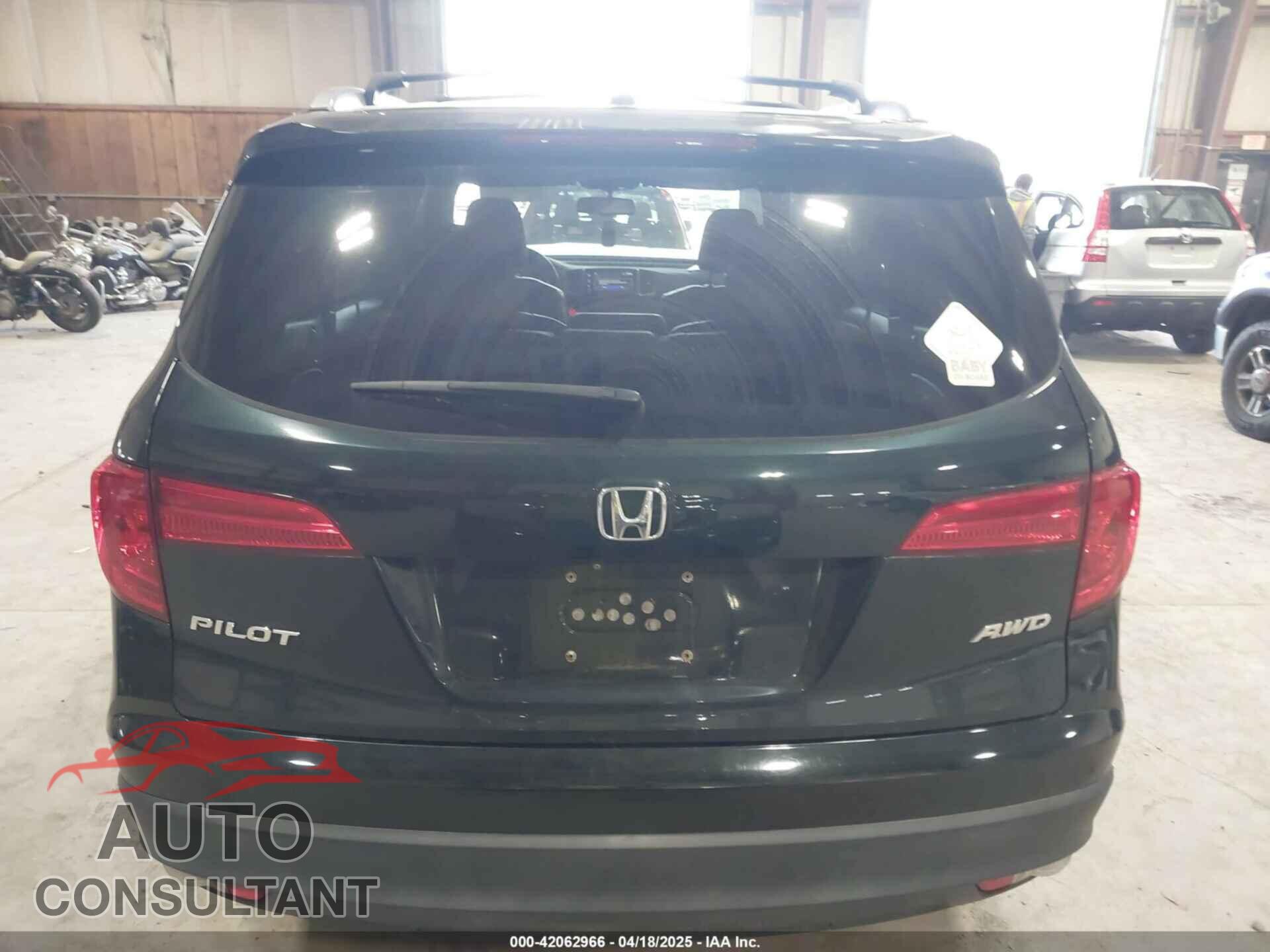 HONDA PILOT 2016 - 5FNYF6H58GB045476