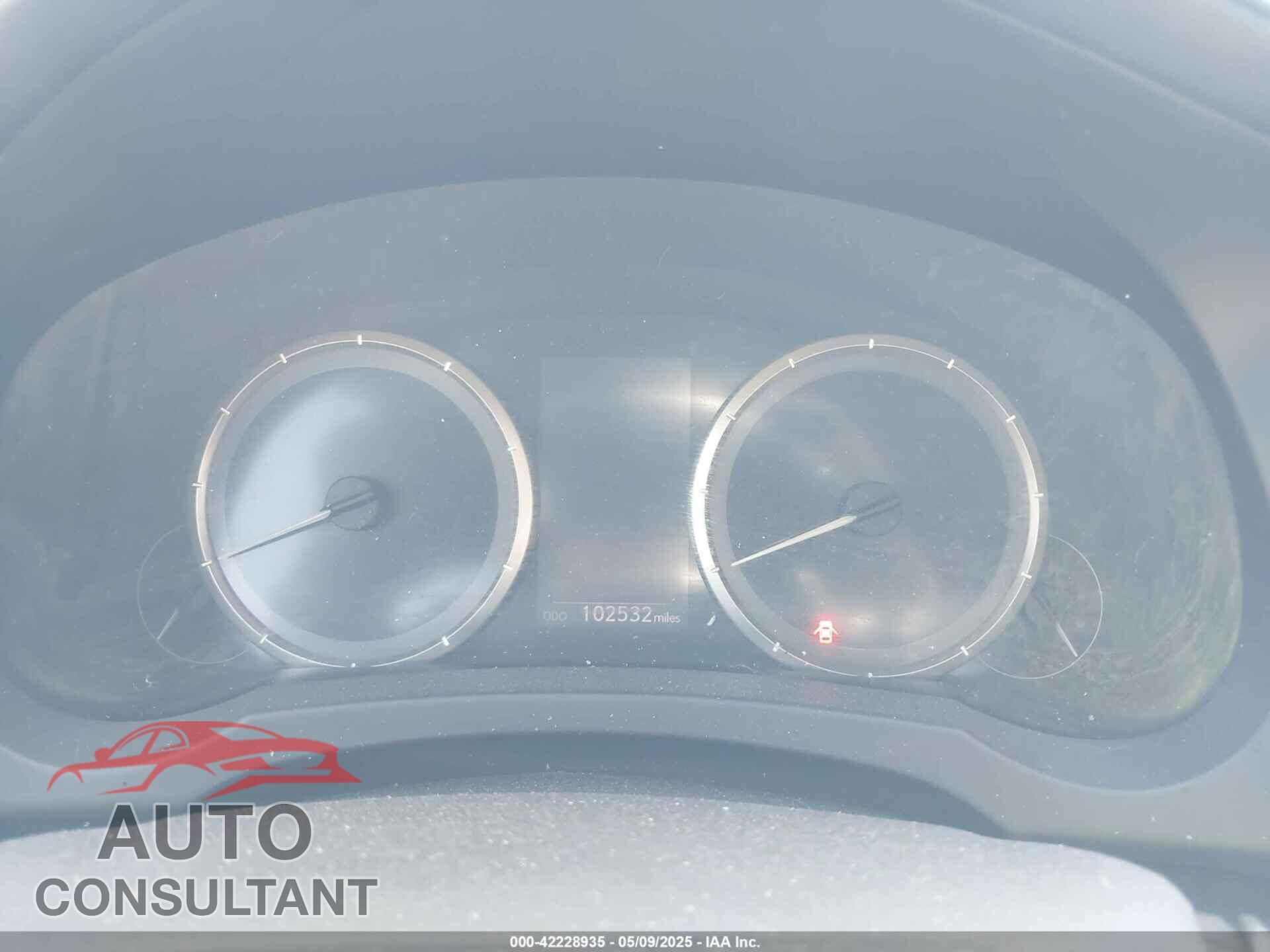 LEXUS RC 200T 2016 - JTHHA5BC8G5002479