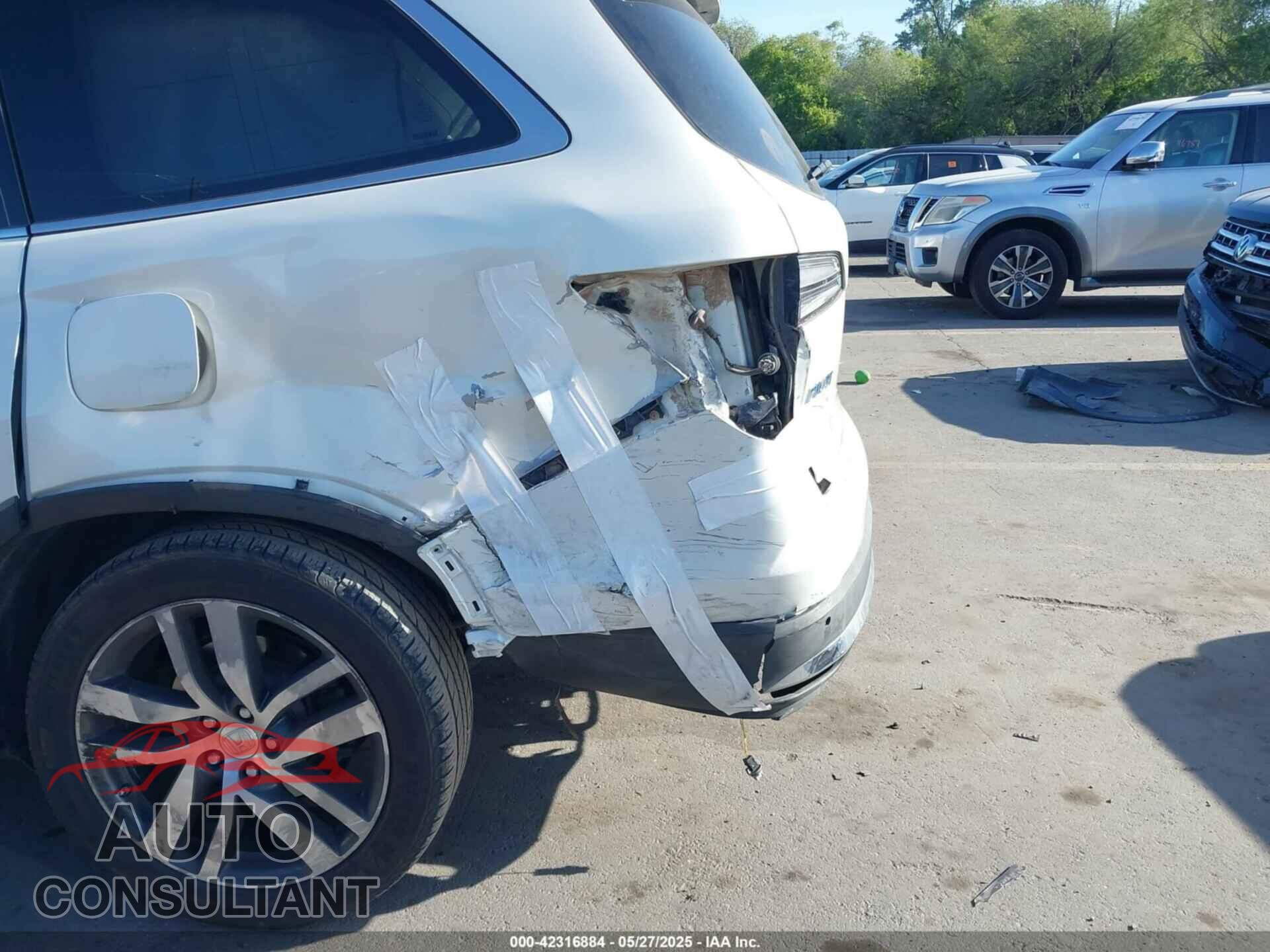 HONDA PILOT 2017 - 5FNYF6H93HB021848