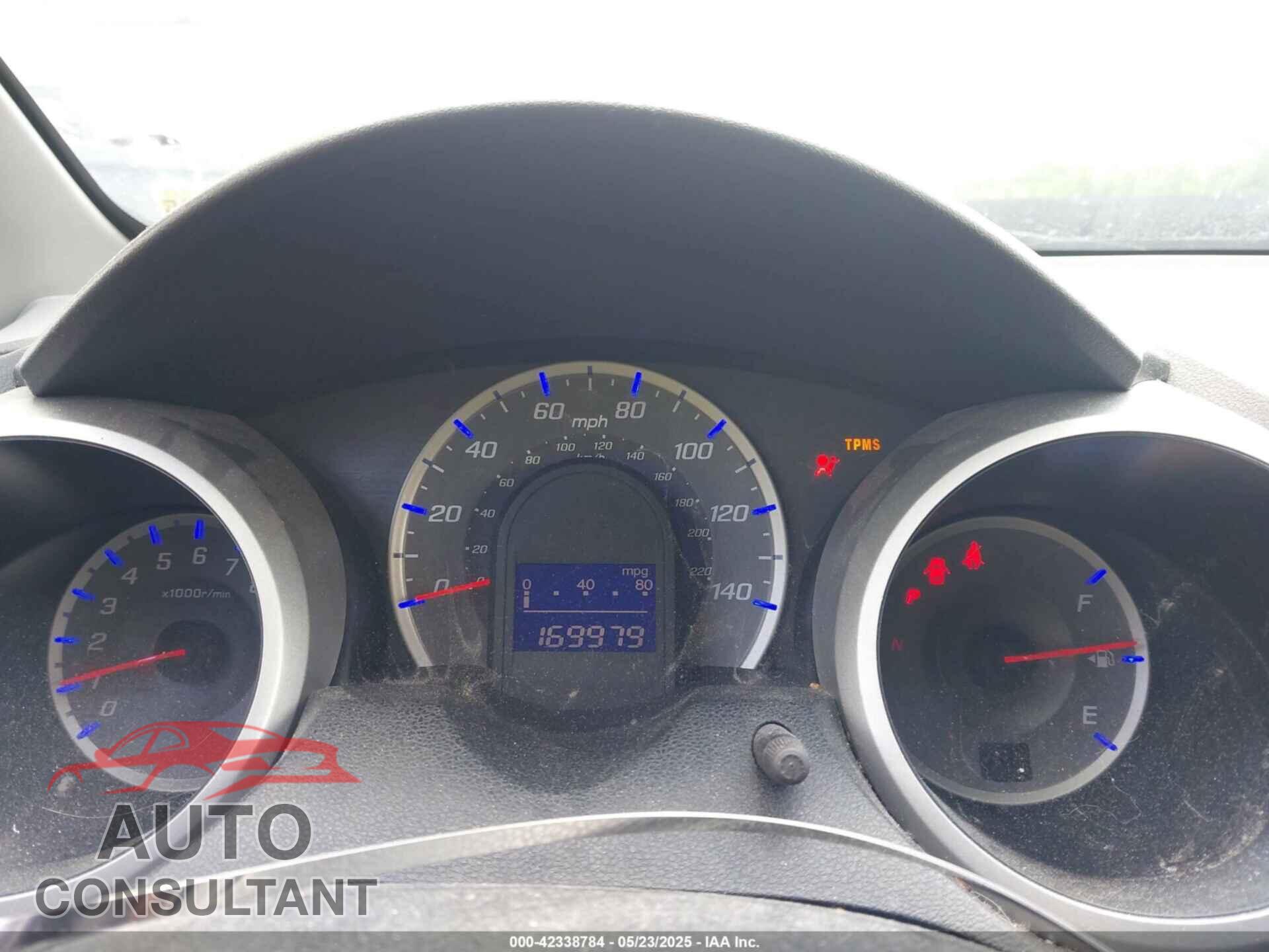 HONDA FIT 2010 - JHMGE8H4XAC010930