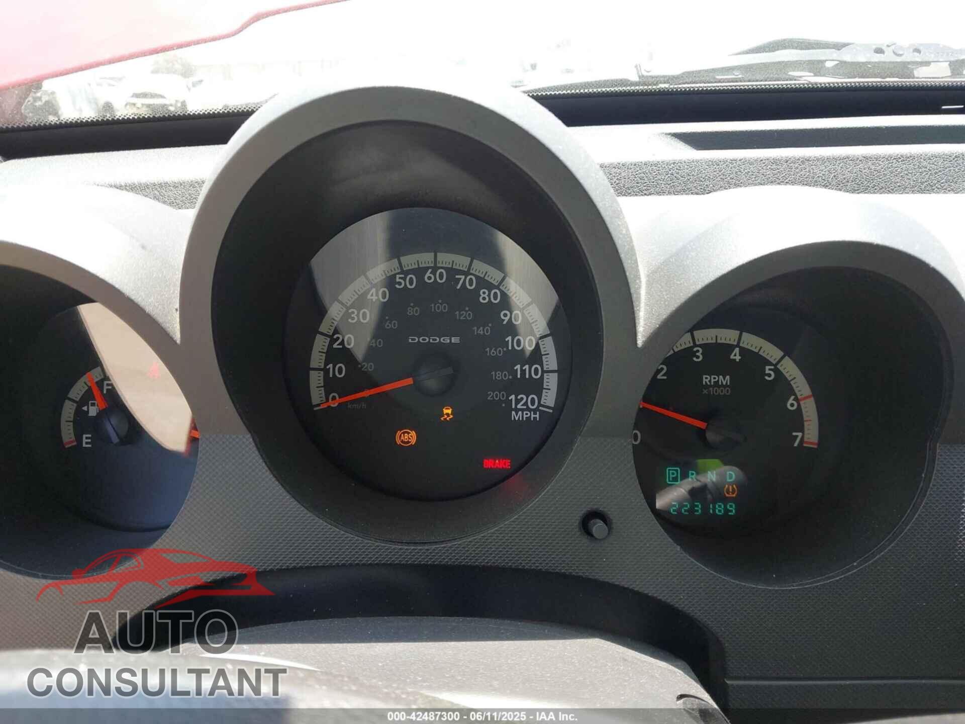 DODGE NITRO 2011 - 1D4PT4GK2BW570637