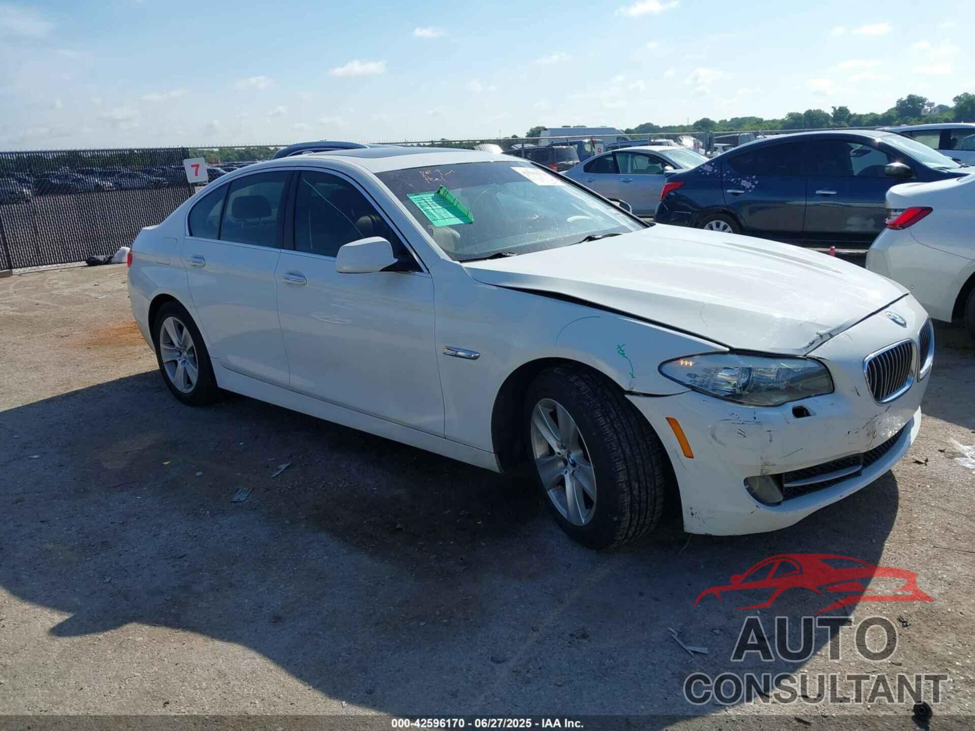 BMW 528I 2013 - WBAXG5C53DD233641