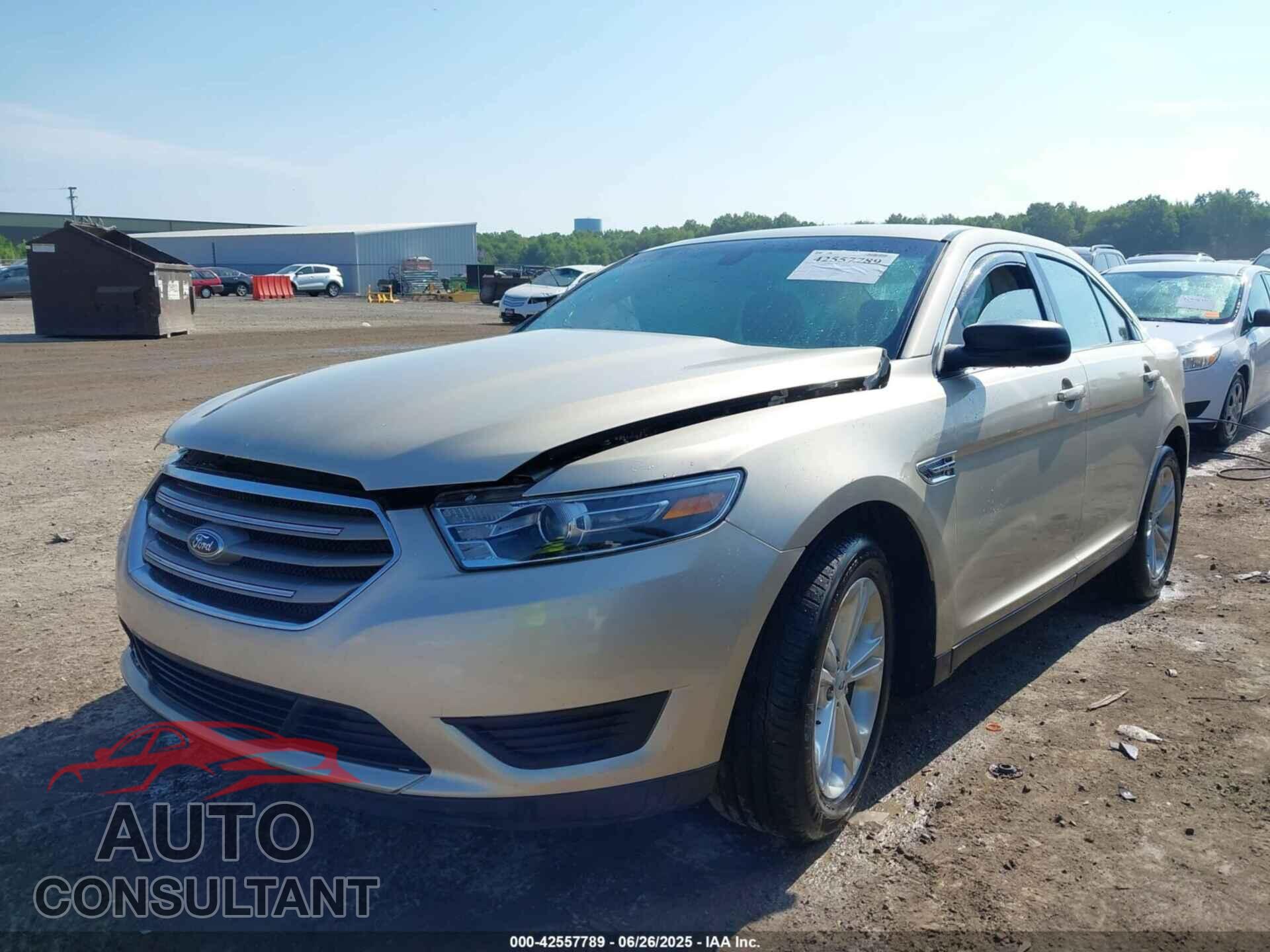 FORD TAURUS 2017 - 1FAHP2D82HG110499