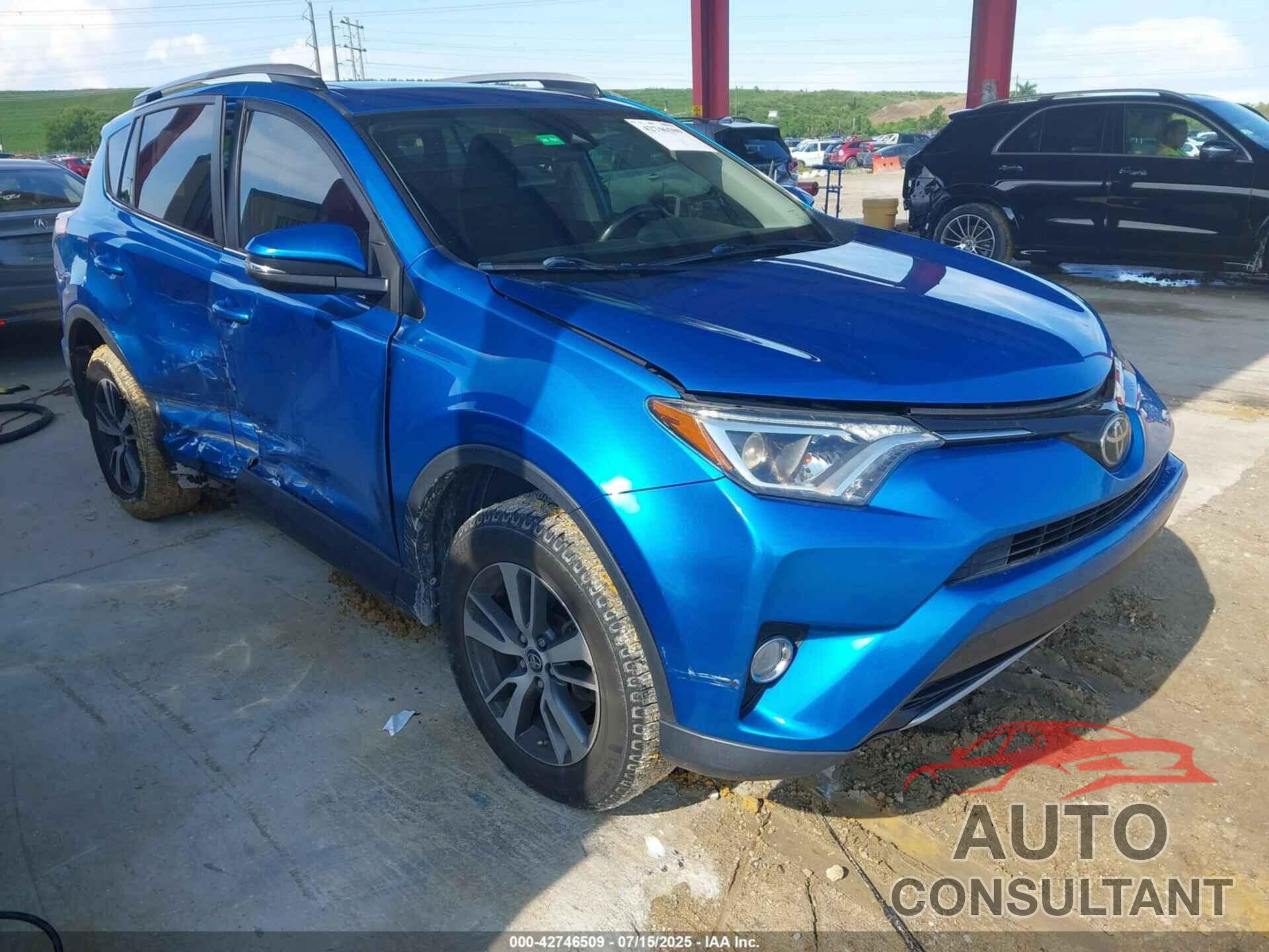 TOYOTA RAV4 2018 - JTMWFREV4JJ200344