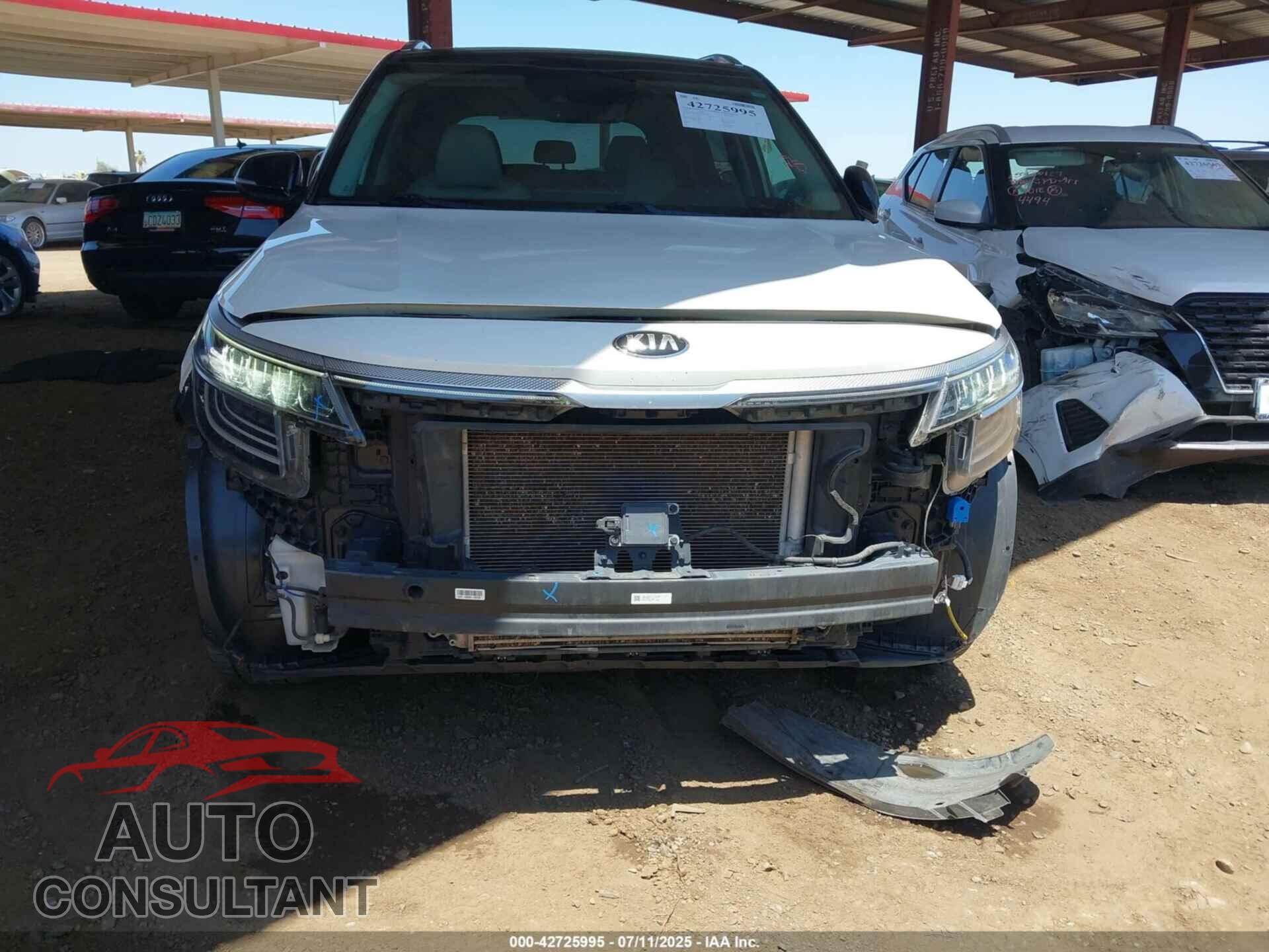 KIA SELTOS 2021 - KNDETCA21M7123592
