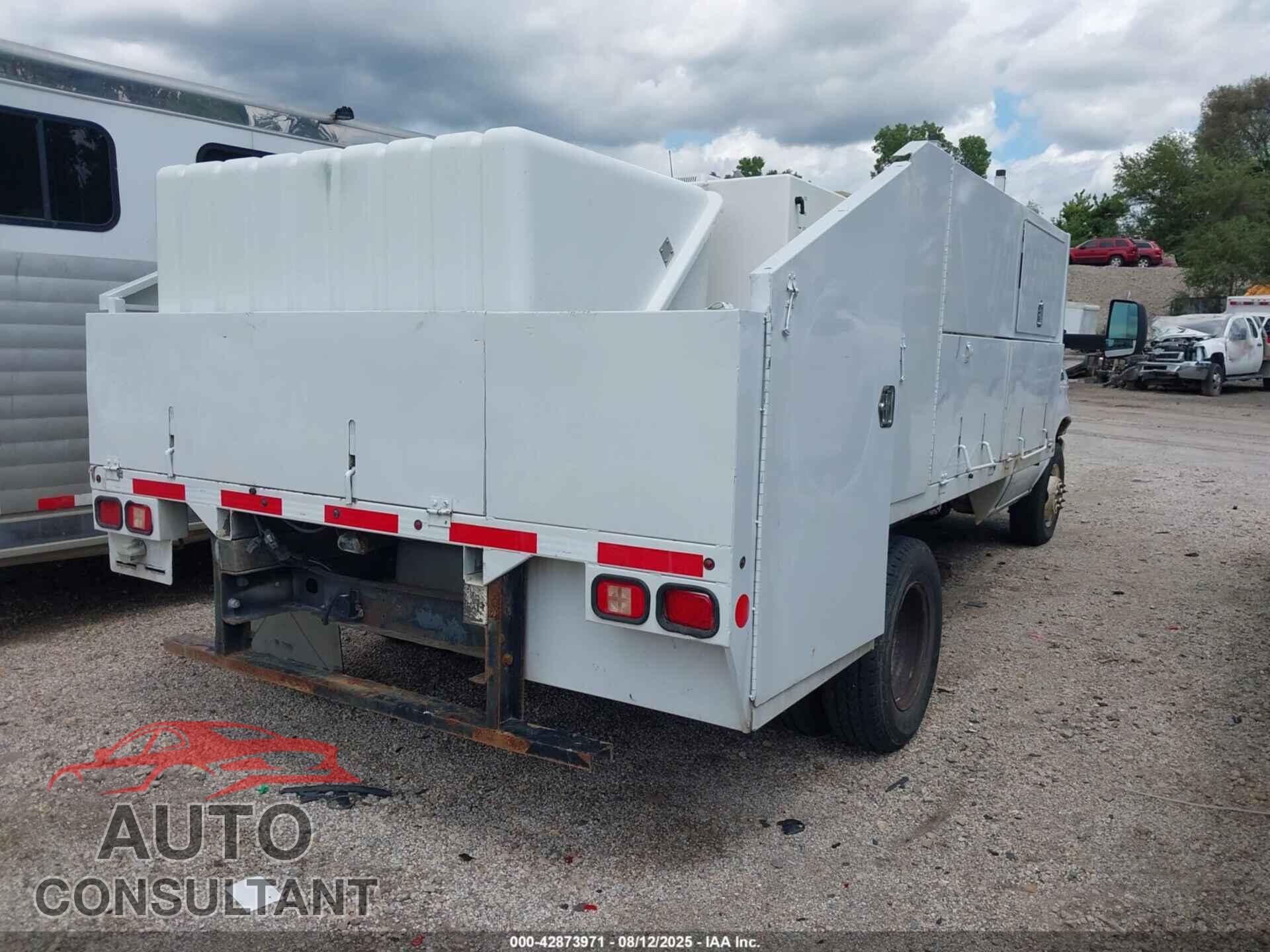 FORD E-450 CUTAWAY 2011 - 1FDXE4FL2BDA30083