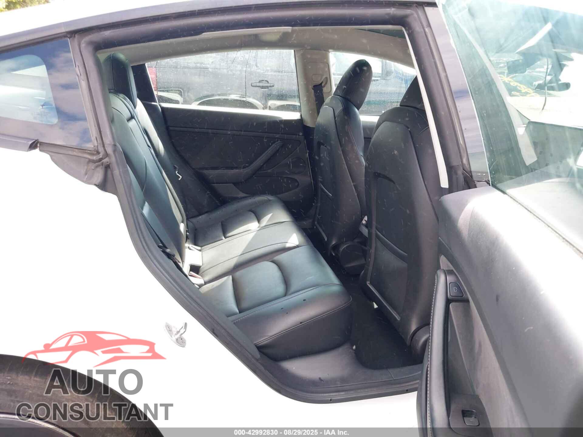 TESLA MODEL 3 2022 - 5YJ3E1EB8NF247631