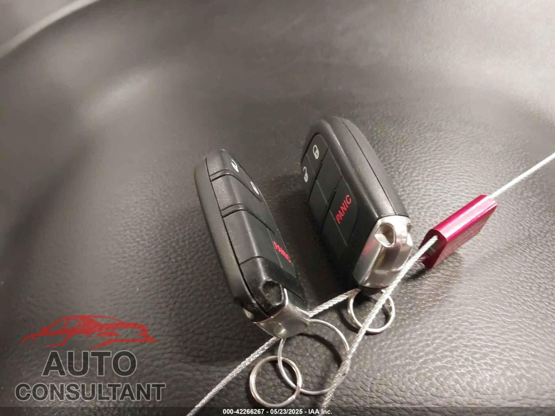 DODGE JOURNEY 2015 - 3C4PDCAB5FT512157