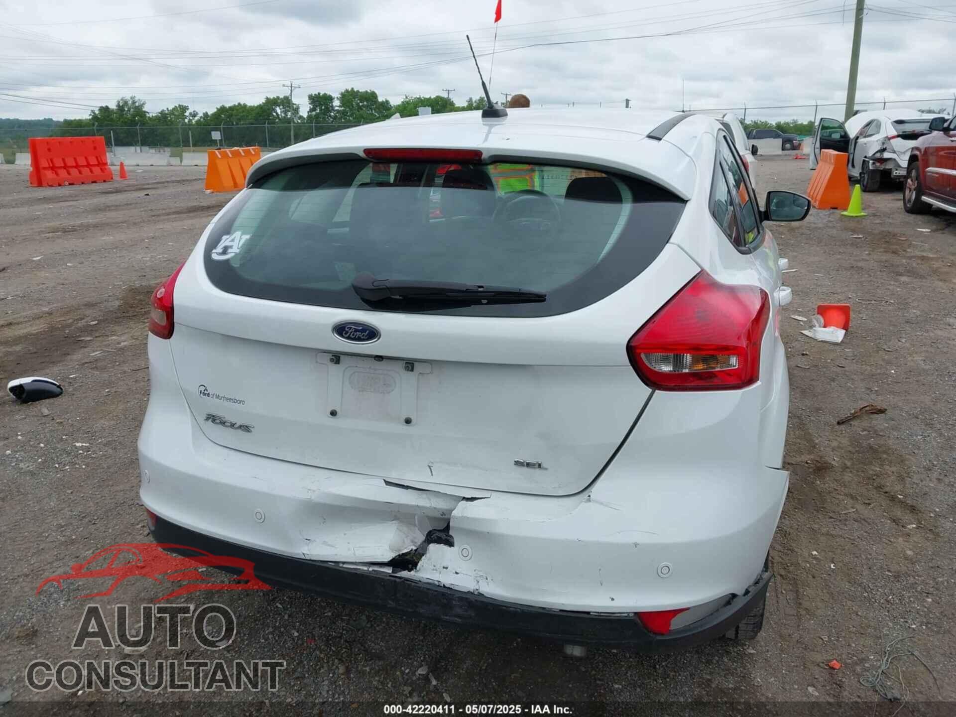 FORD FOCUS 2018 - 1FADP3M20JL265663