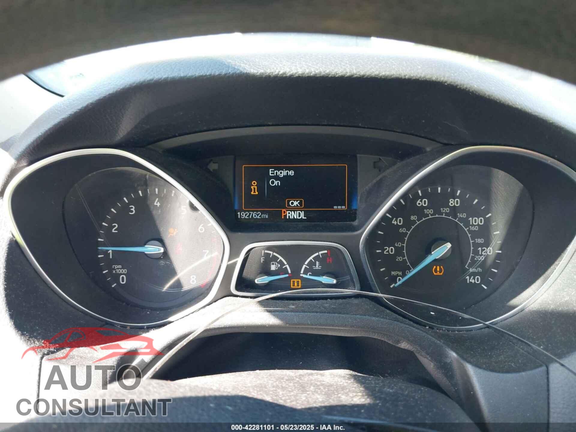 FORD FOCUS 2018 - 1FADP3F2XJL255123