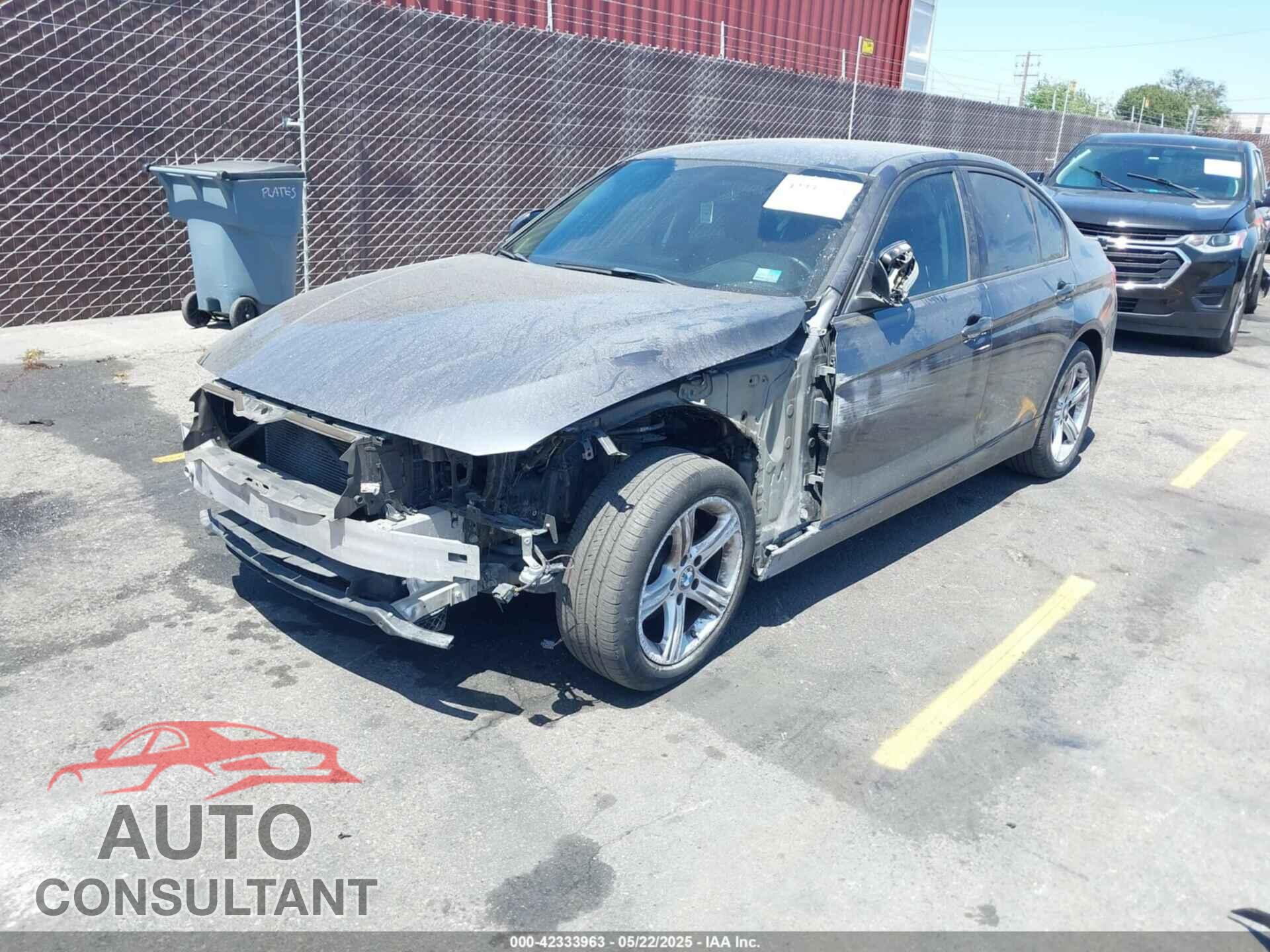 BMW 320I 2015 - WBA3B1C53FK138209