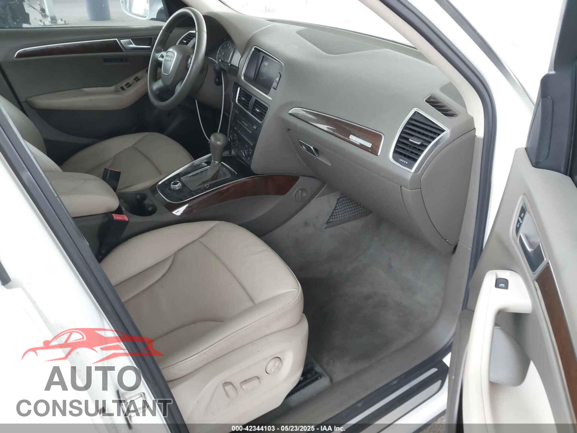 AUDI Q5 2012 - WA1LFAFP6CA019313