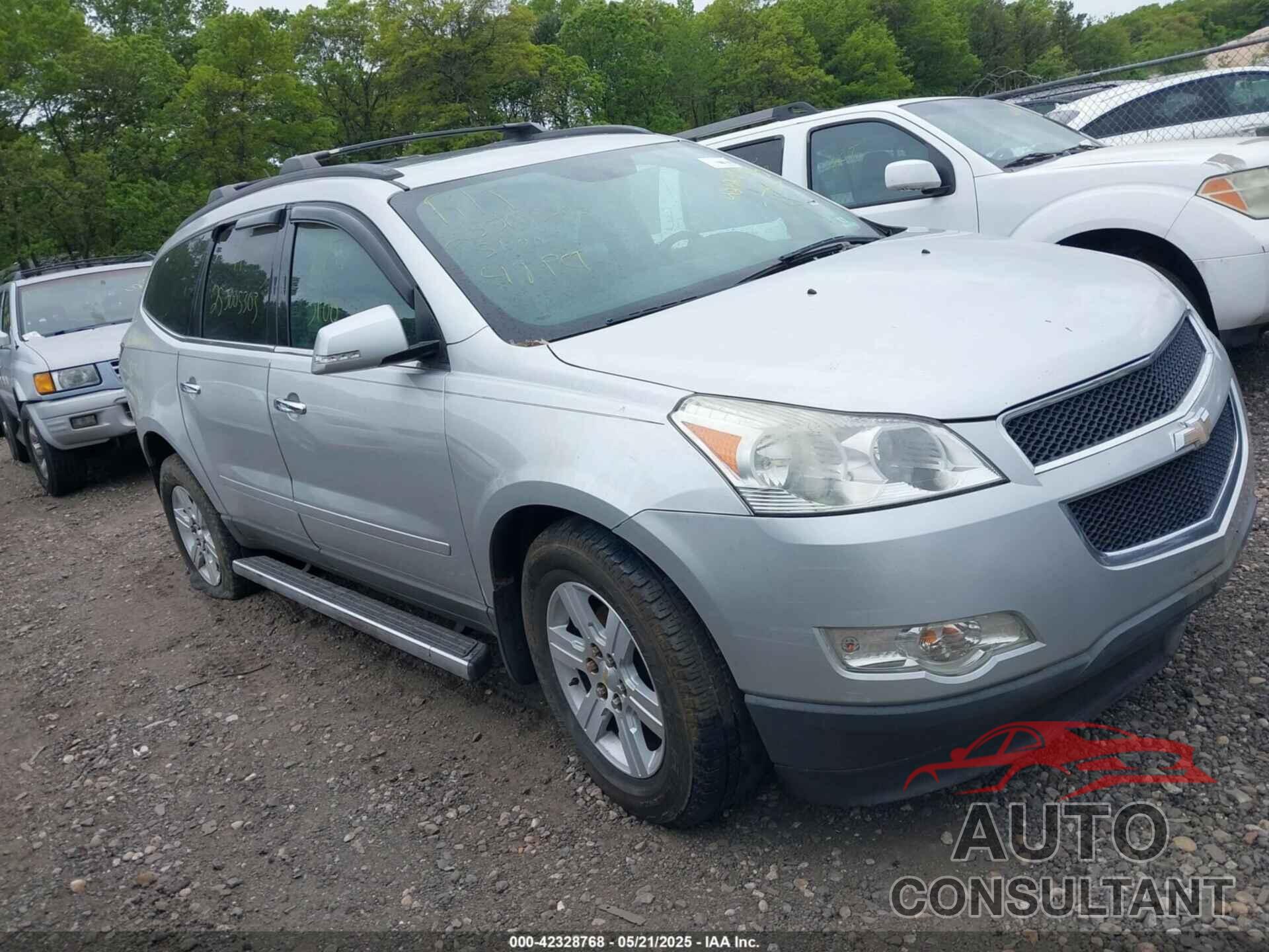 CHEVROLET TRAVERSE 2012 - 1GNKVJED1CJ210026