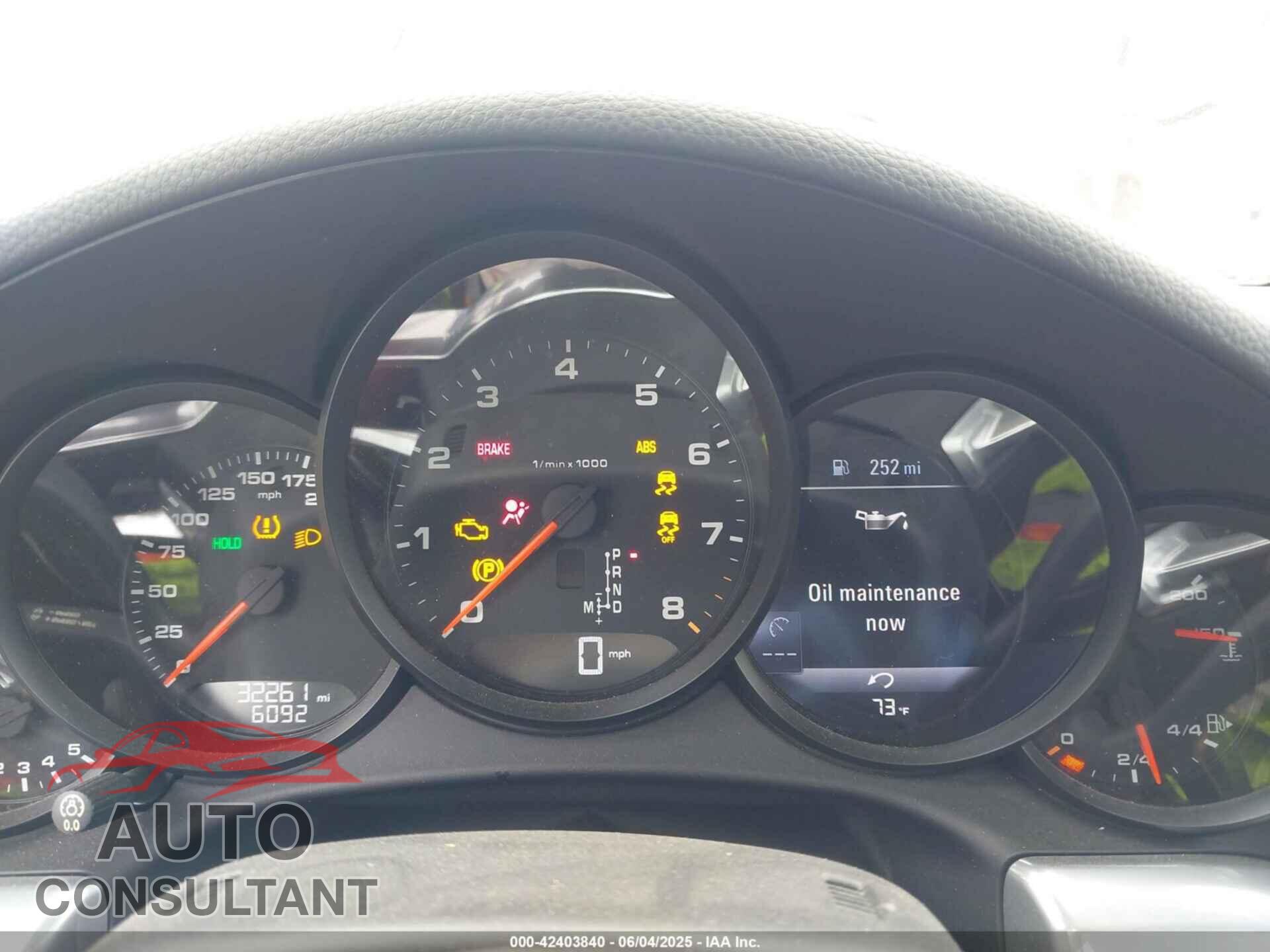 PORSCHE 911 2018 - WP0CA2A98JS138409