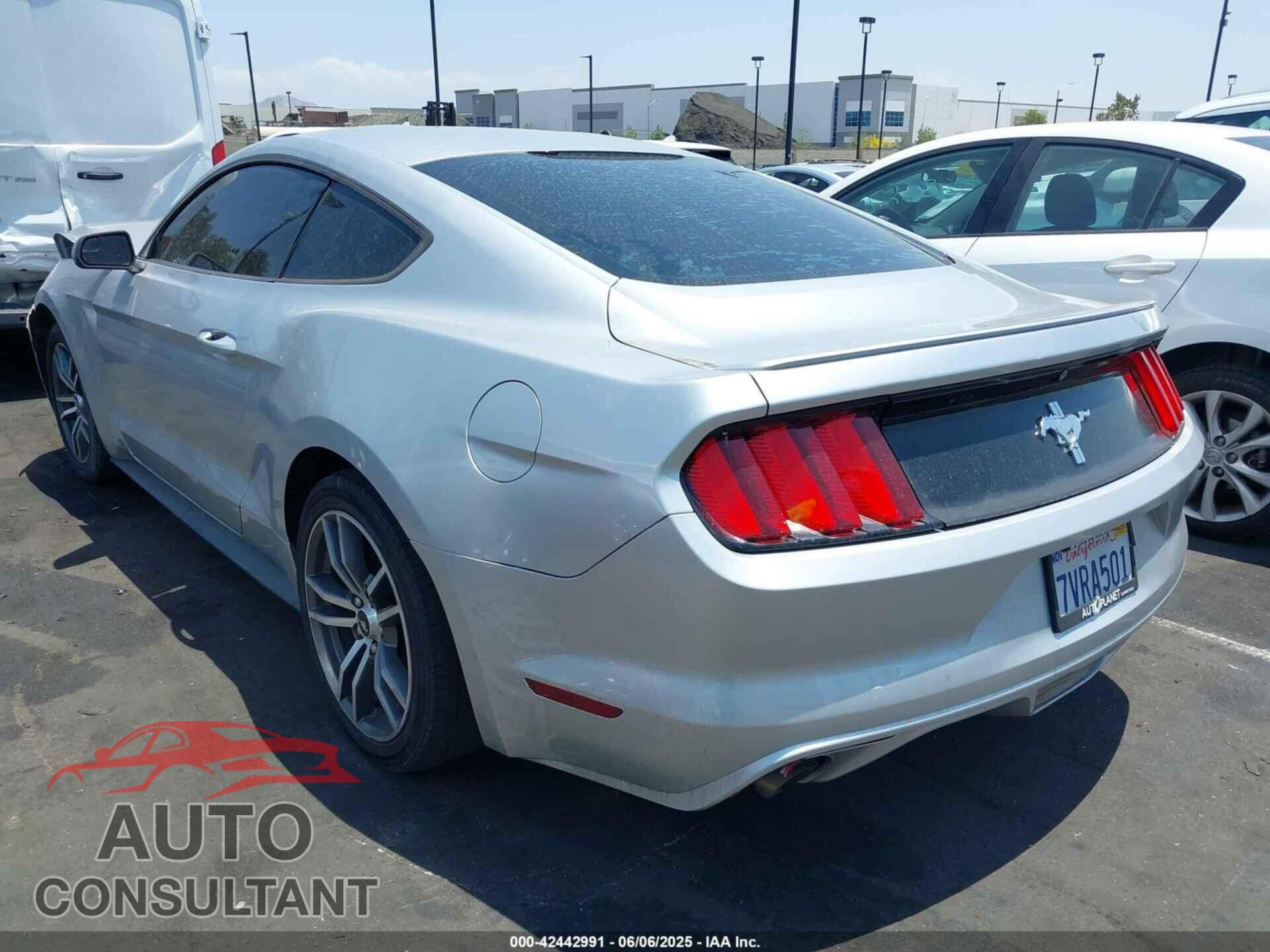 FORD MUSTANG 2015 - 1FA6P8AM4F5372478
