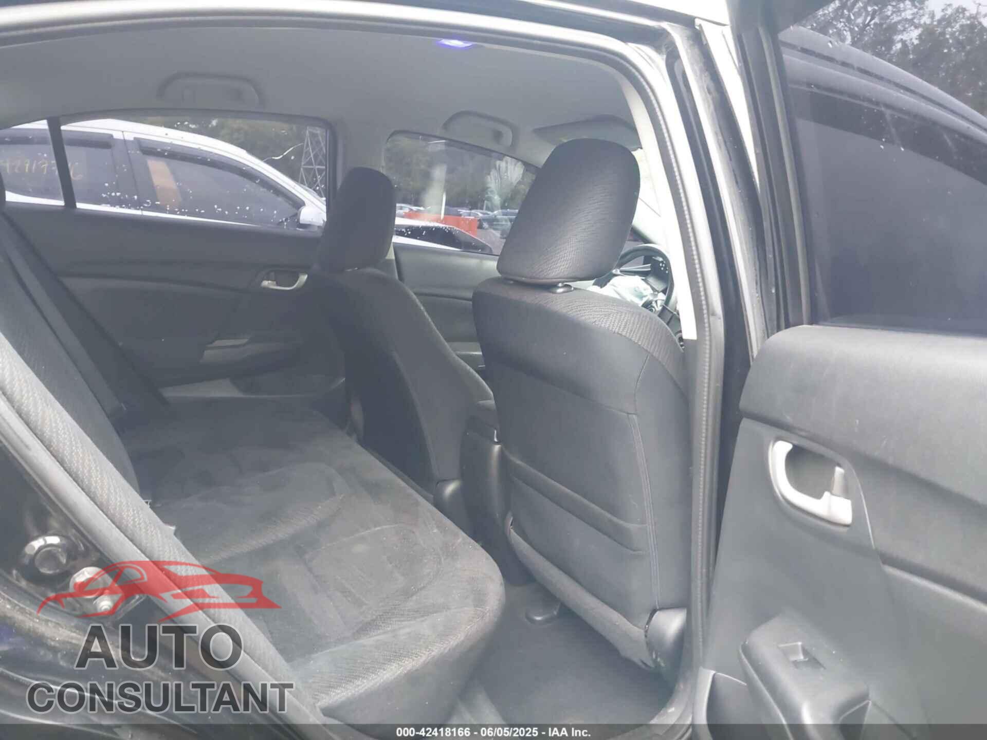 HONDA CIVIC 2013 - 2HGFB2F59DH564638