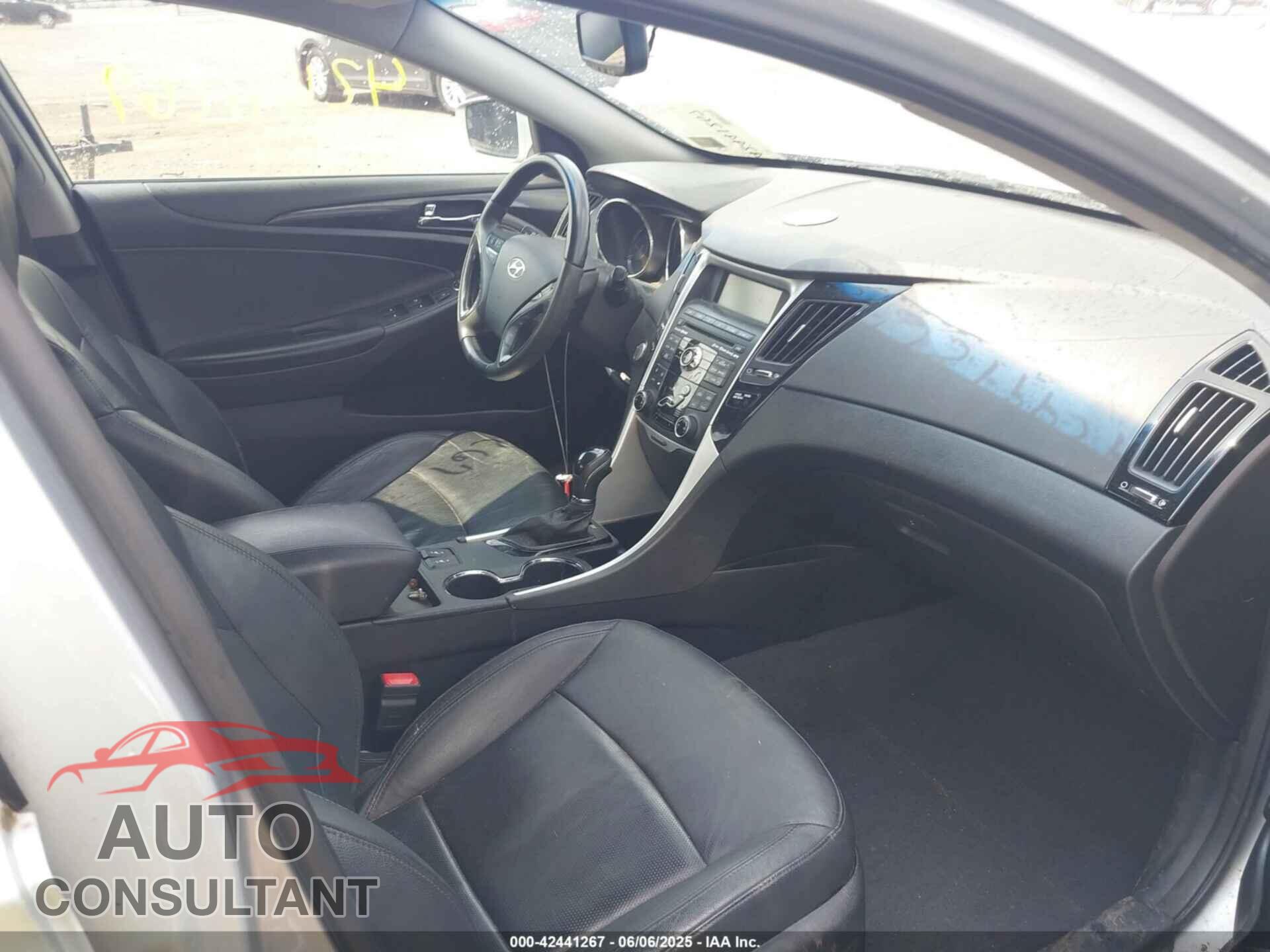 HYUNDAI SONATA 2011 - 5NPEC4AC9BH164964