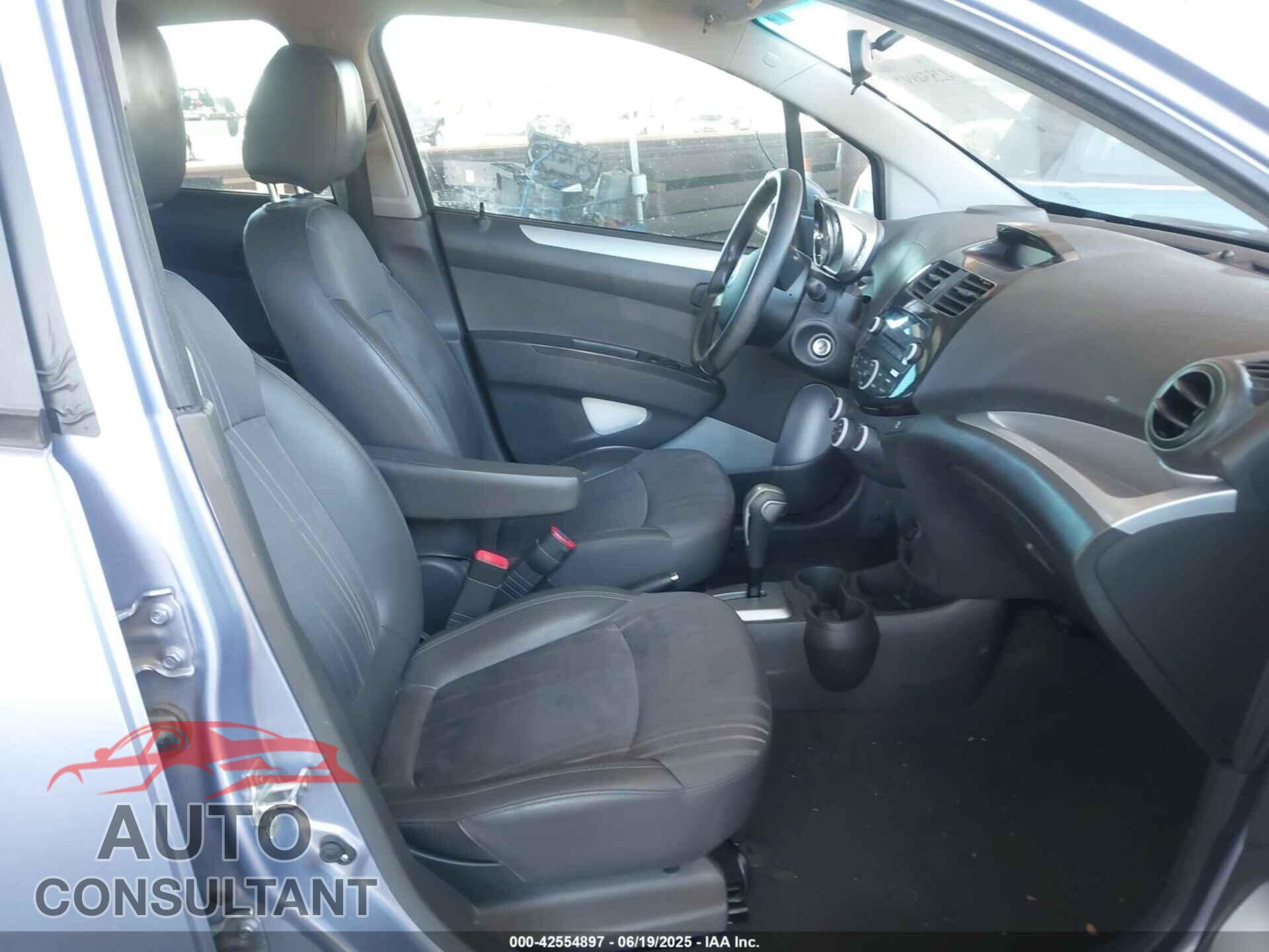 CHEVROLET SPARK 2015 - KL8CB6S98FC751482
