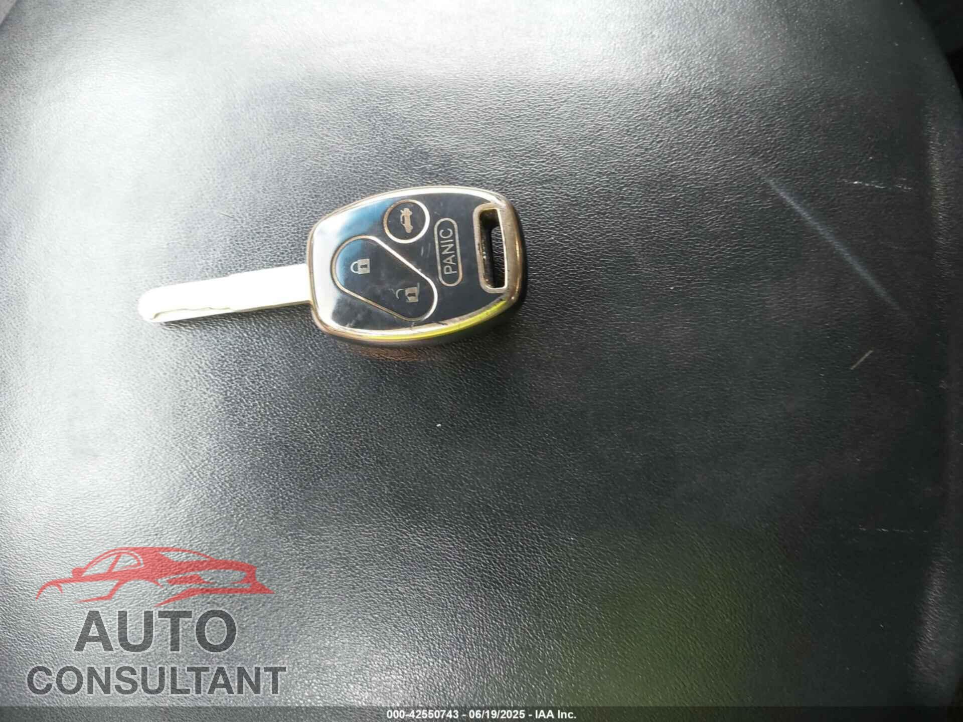 HONDA PILOT 2009 - 5FNYF38839B008007