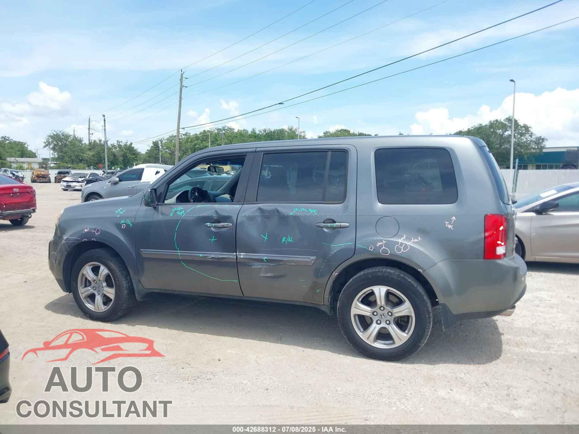 HONDA PILOT 2012 - 5FNYF3H44CB028769