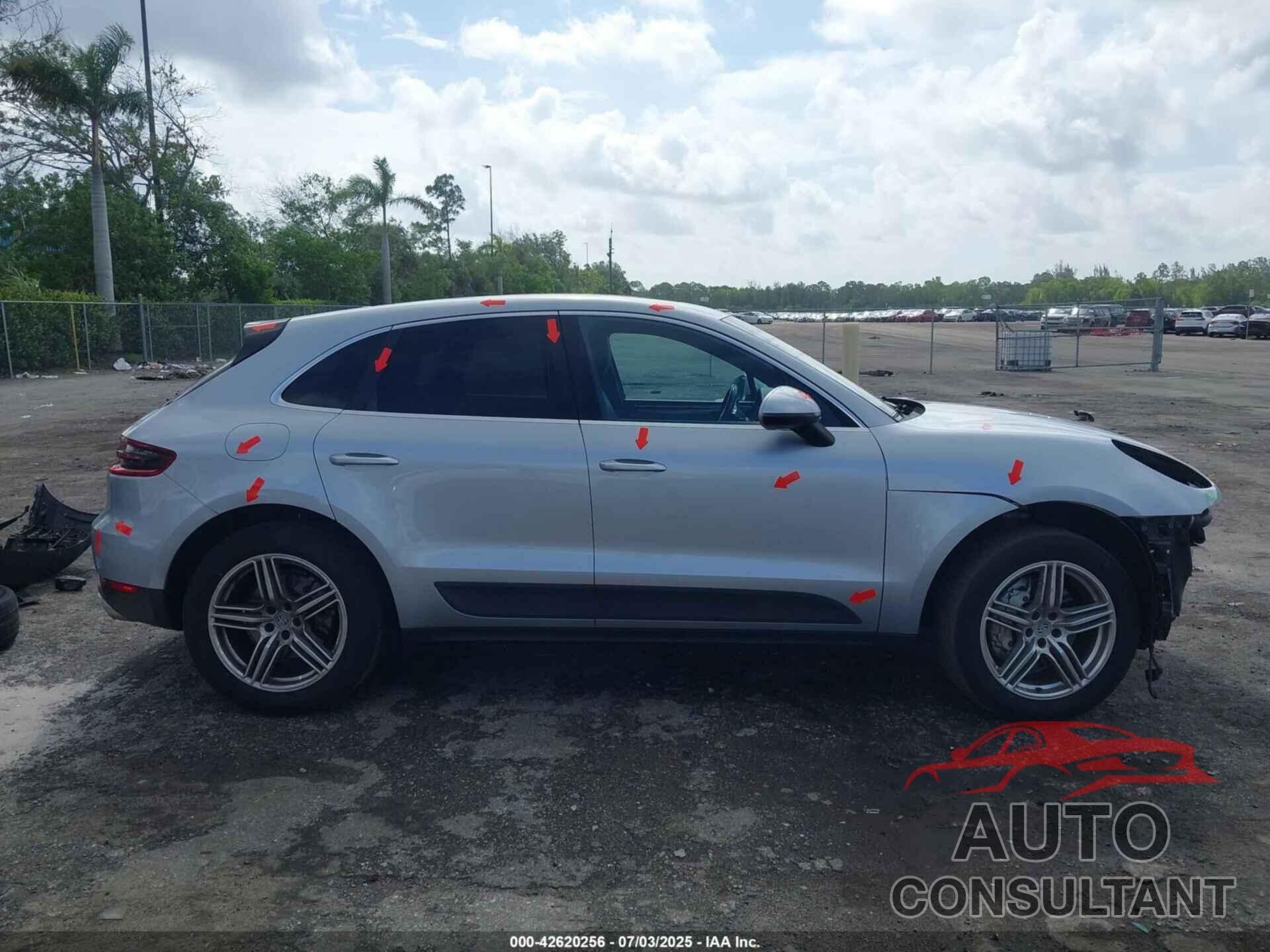 PORSCHE MACAN 2016 - WP1AB2A52GLB40367