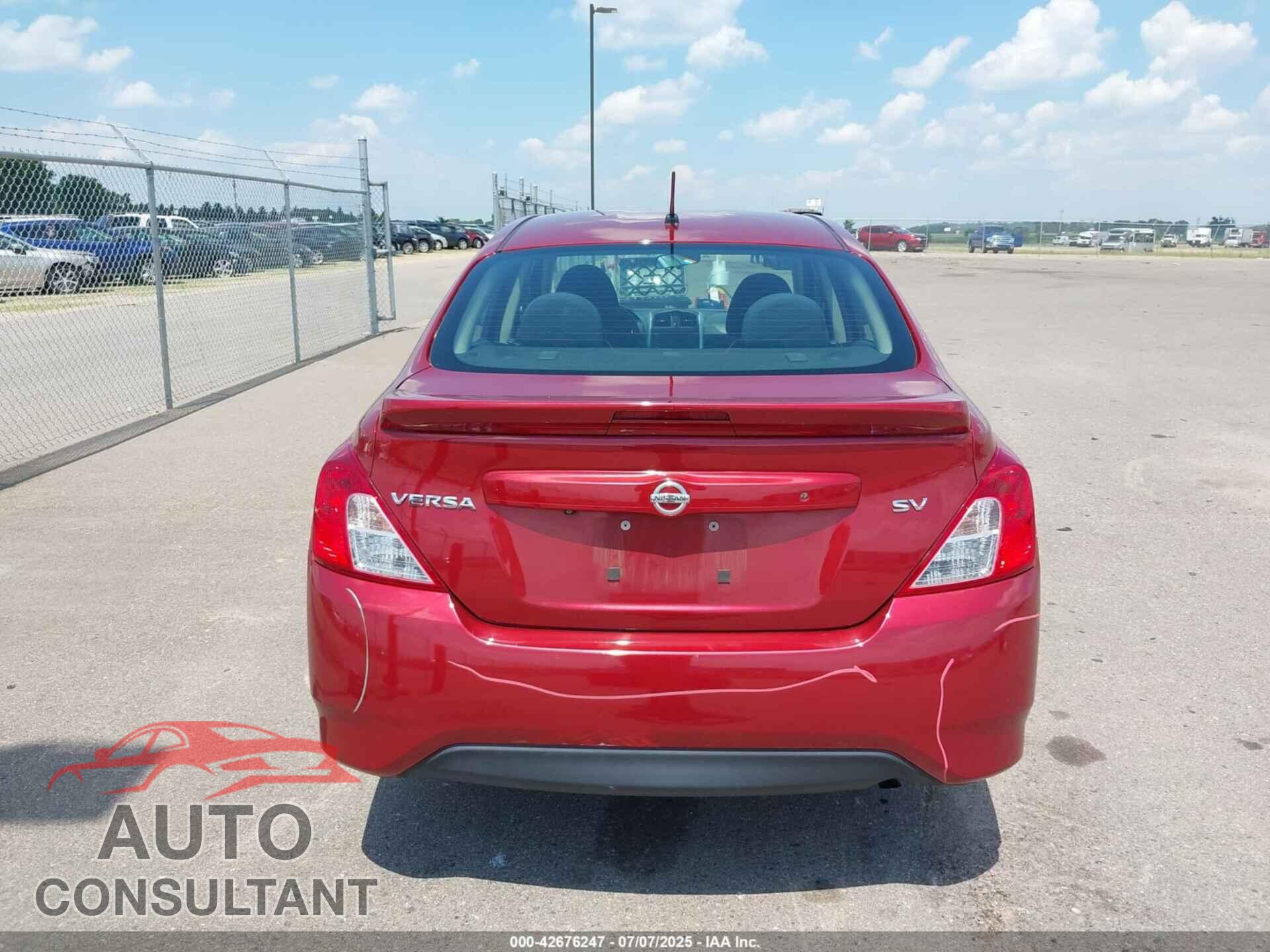 NISSAN VERSA 2019 - 3N1CN7AP3KL826319
