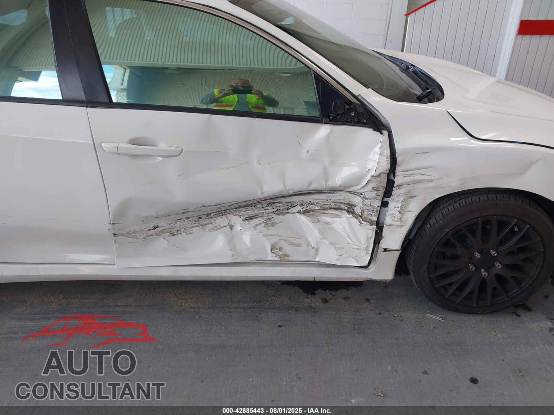 HONDA CIVIC 2017 - 19XFC2F54HE008315